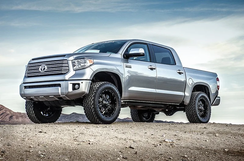 readylift_tundra_4_inch_kit_lifted_2.jpg