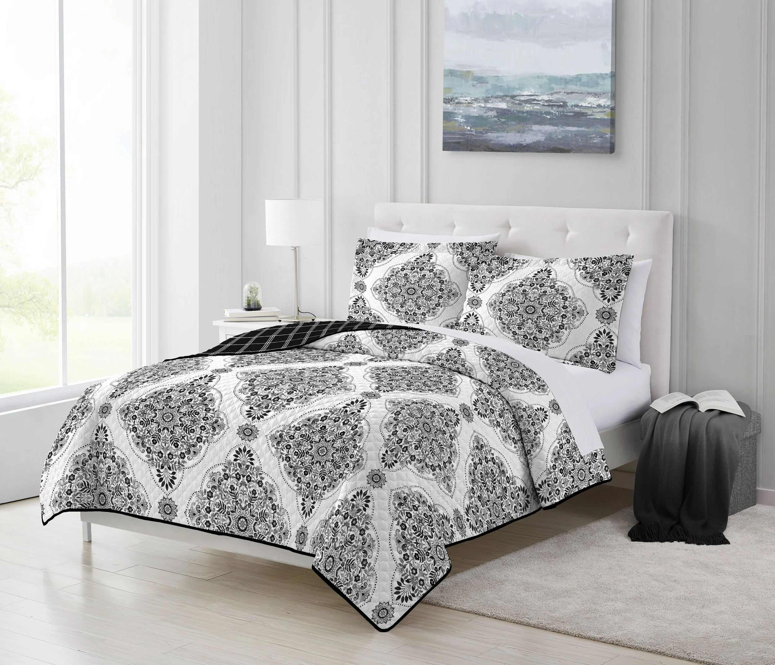 June Medallion - Tuxedo -  FA23 WMMS Quilt Set Mapping.JPG