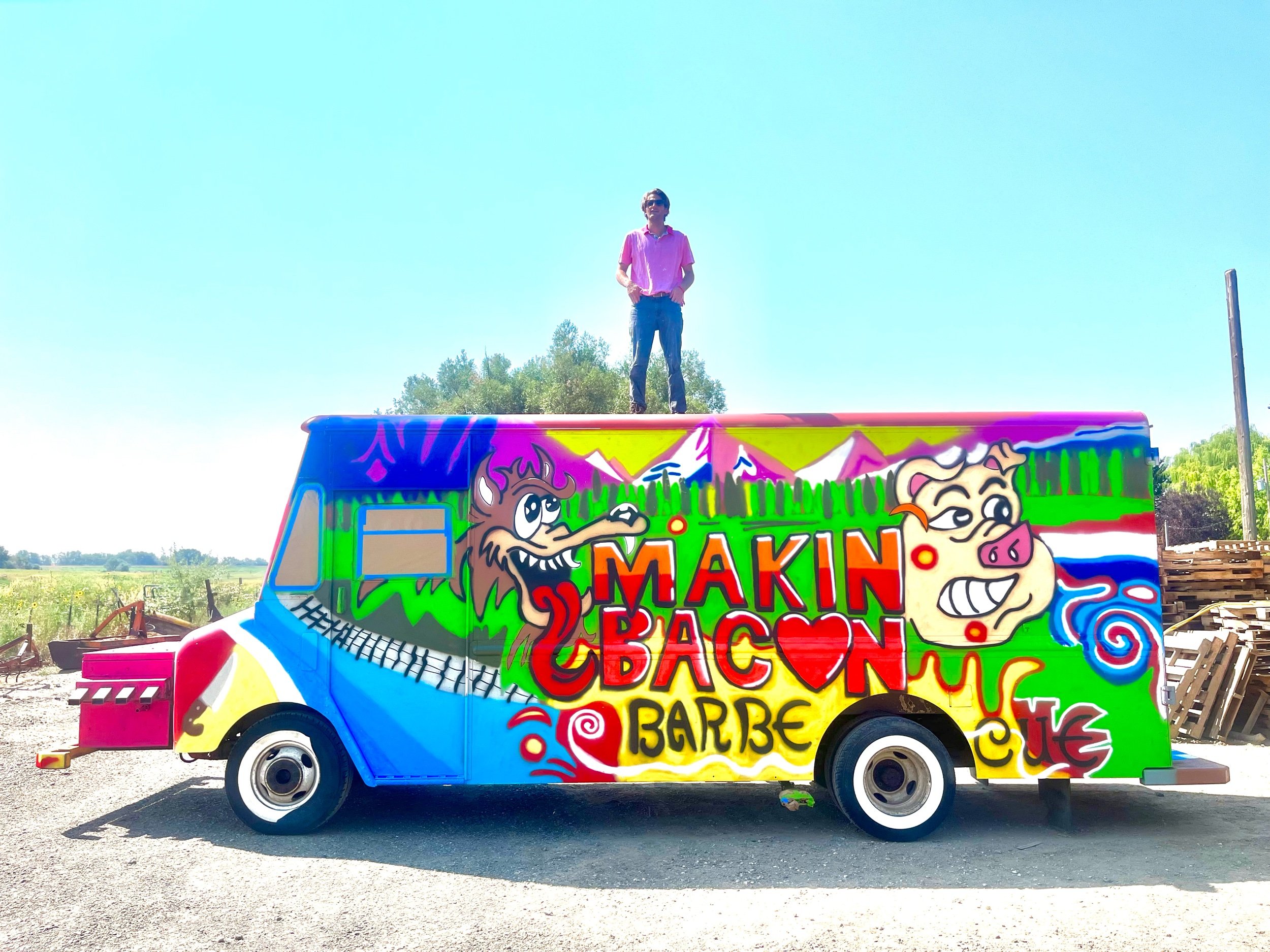 Makin Bacon’ Barbecue 