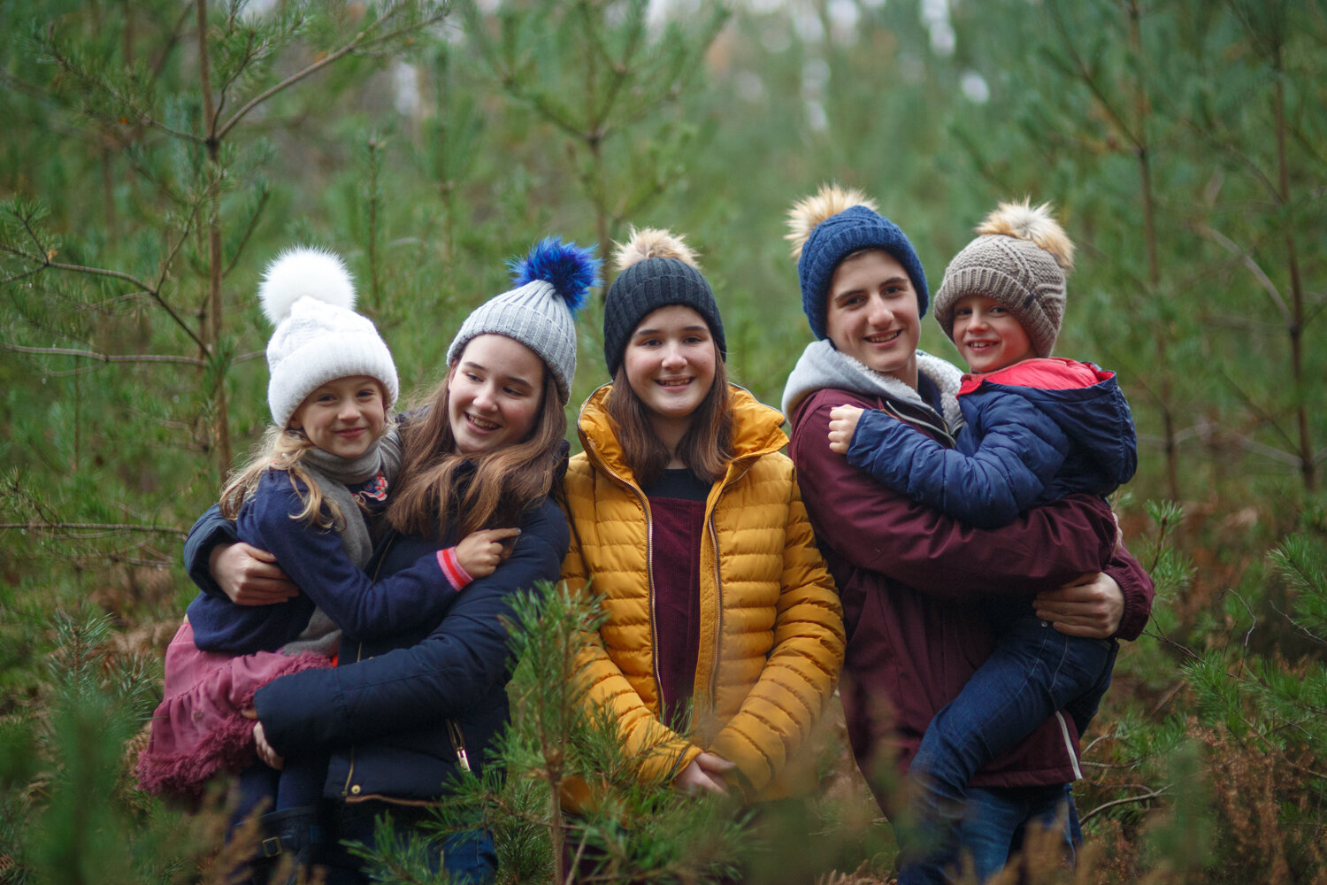 berkshire family photographer family in winter portrait