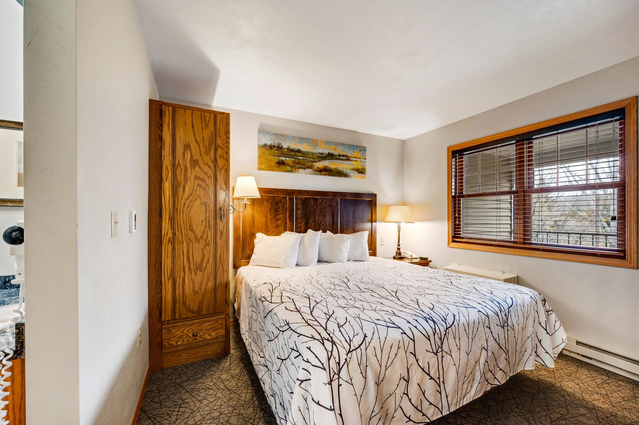 Newport Resort Unit 207 Egg Harbor Wisconsin-12.jpg