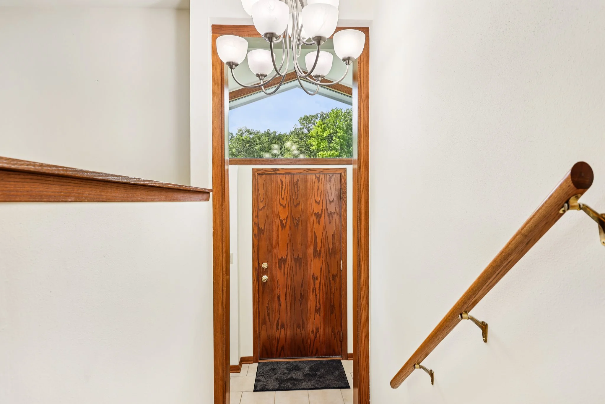 7-web-or-mls-Hickory Hill Pkwy-S1508-007.jpg
