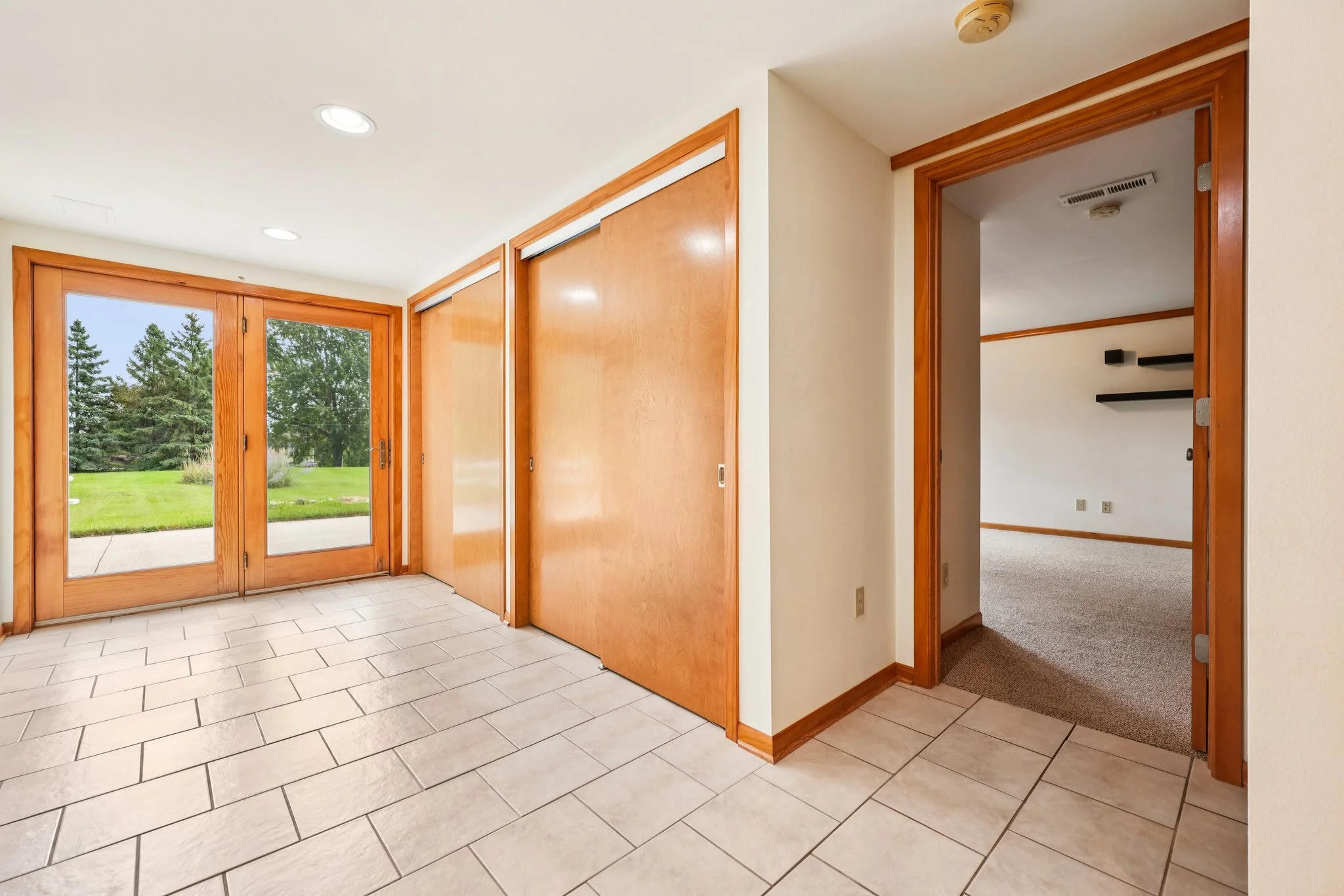 37-web-or-mls-Hickory Hill Pkwy-S1508-037.jpg