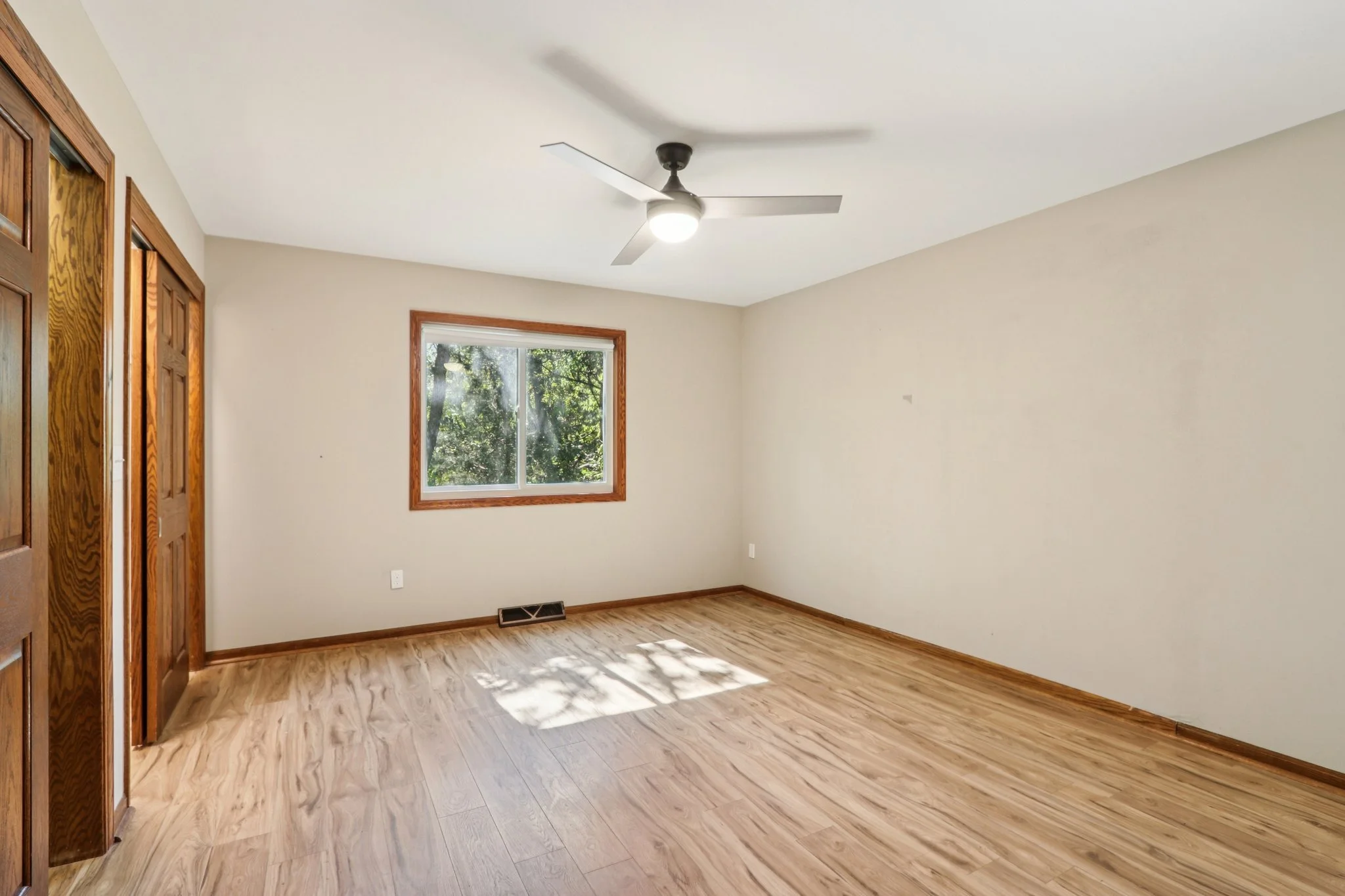 25-web-or-mls-Quail Hollow Ct a-S1209-025.jpg