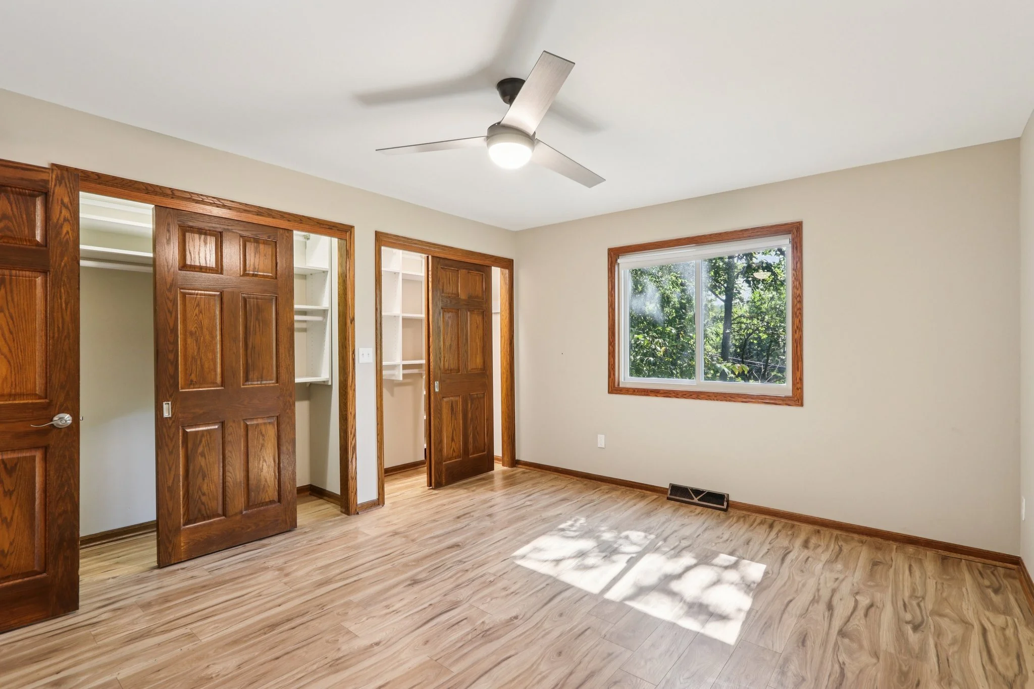 26-web-or-mls-Quail Hollow Ct a-S1209-026.jpg