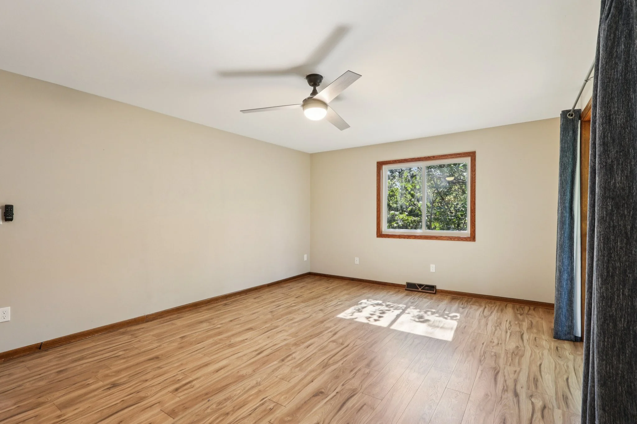 31-web-or-mls-Quail Hollow Ct a-S1209-031.jpg