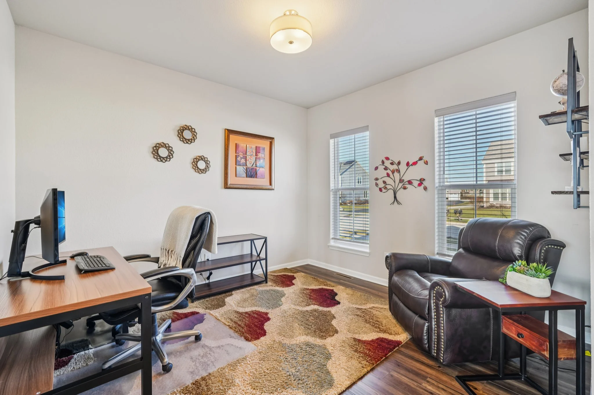 22-web-or-mls-Windrush Dr-S1001-022.jpg