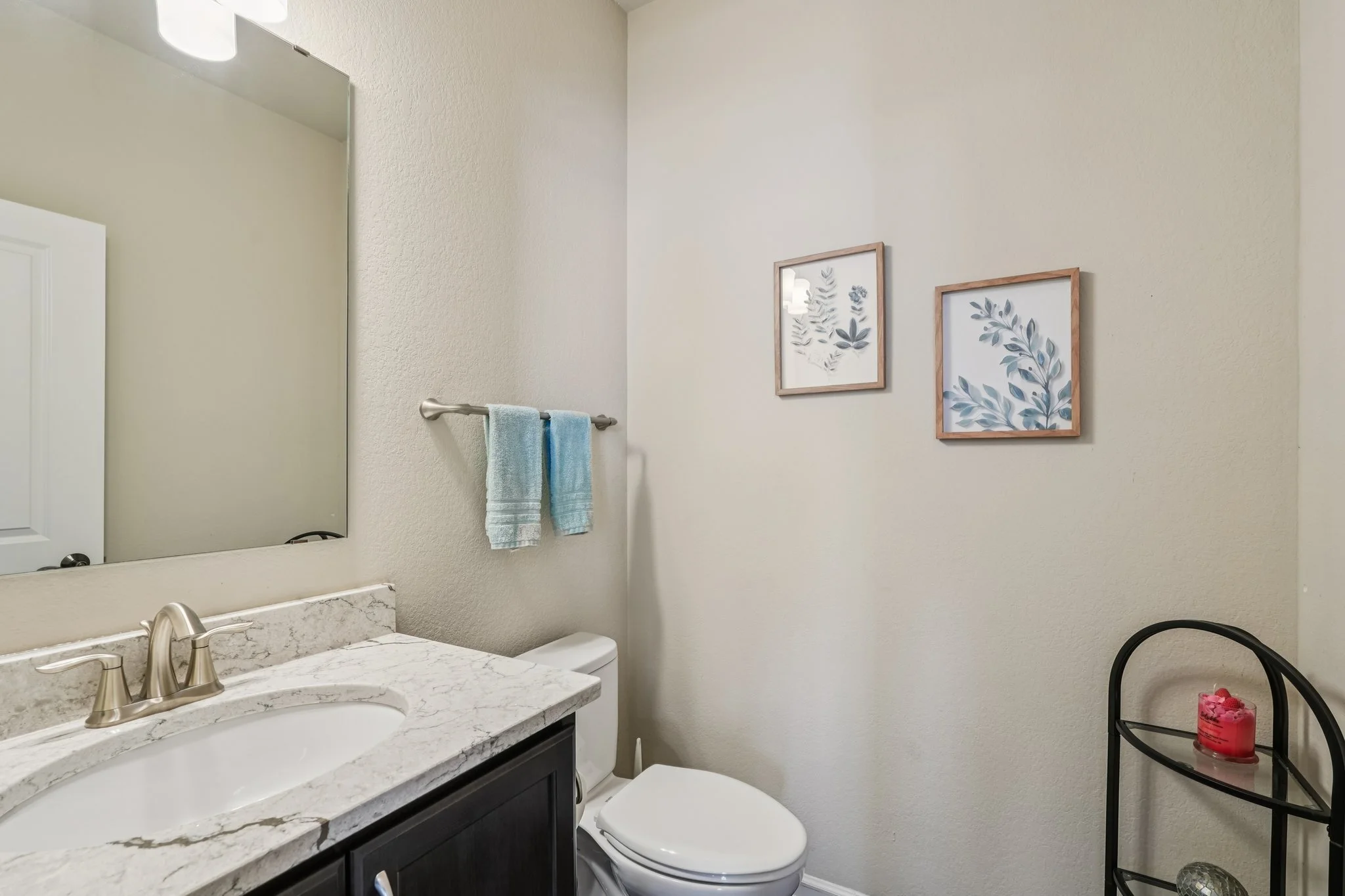 35-web-or-mls-Windrush Dr-S1001-035.jpg