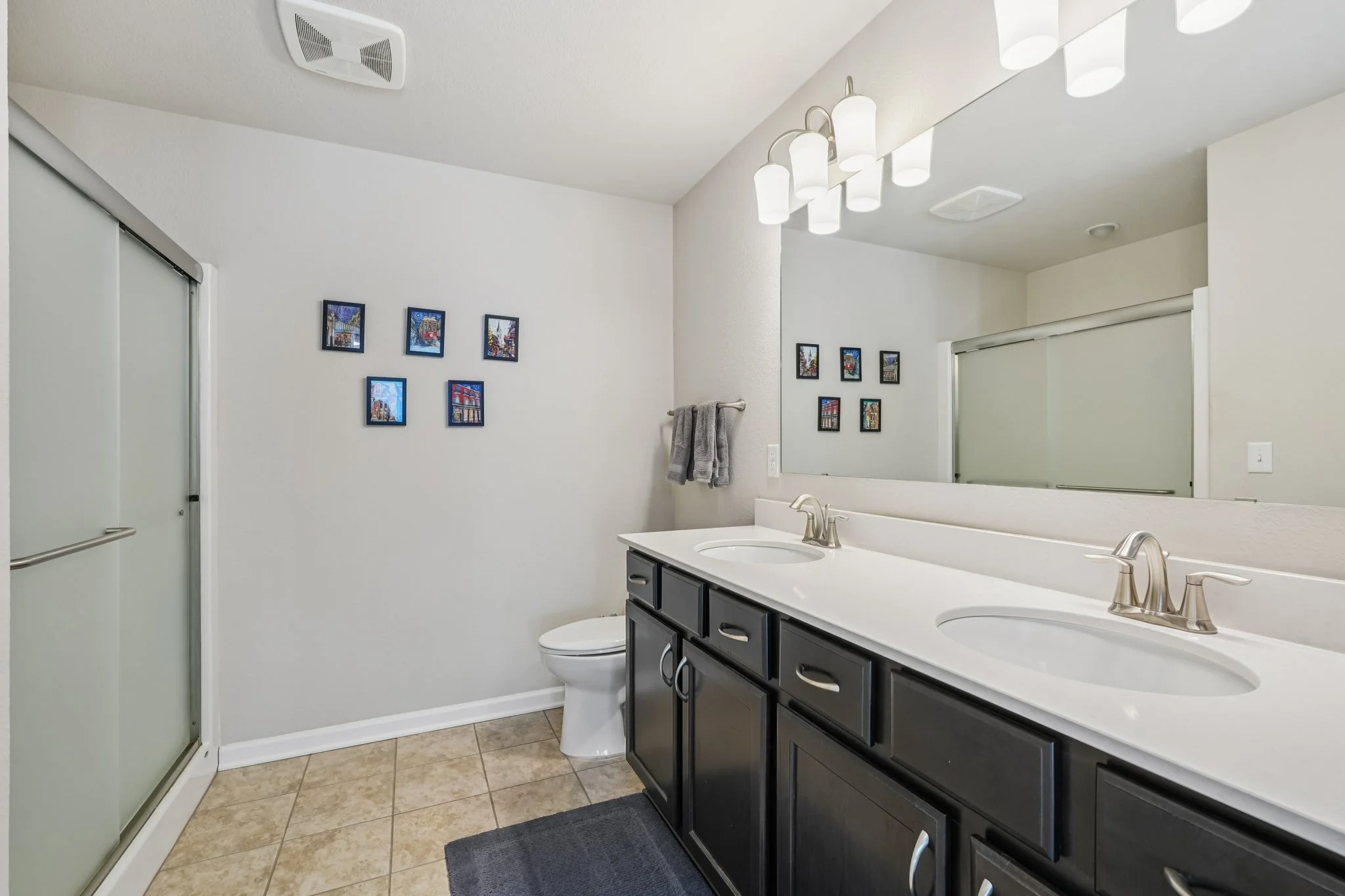 33-web-or-mls-Windrush Dr-S1001-033.jpg