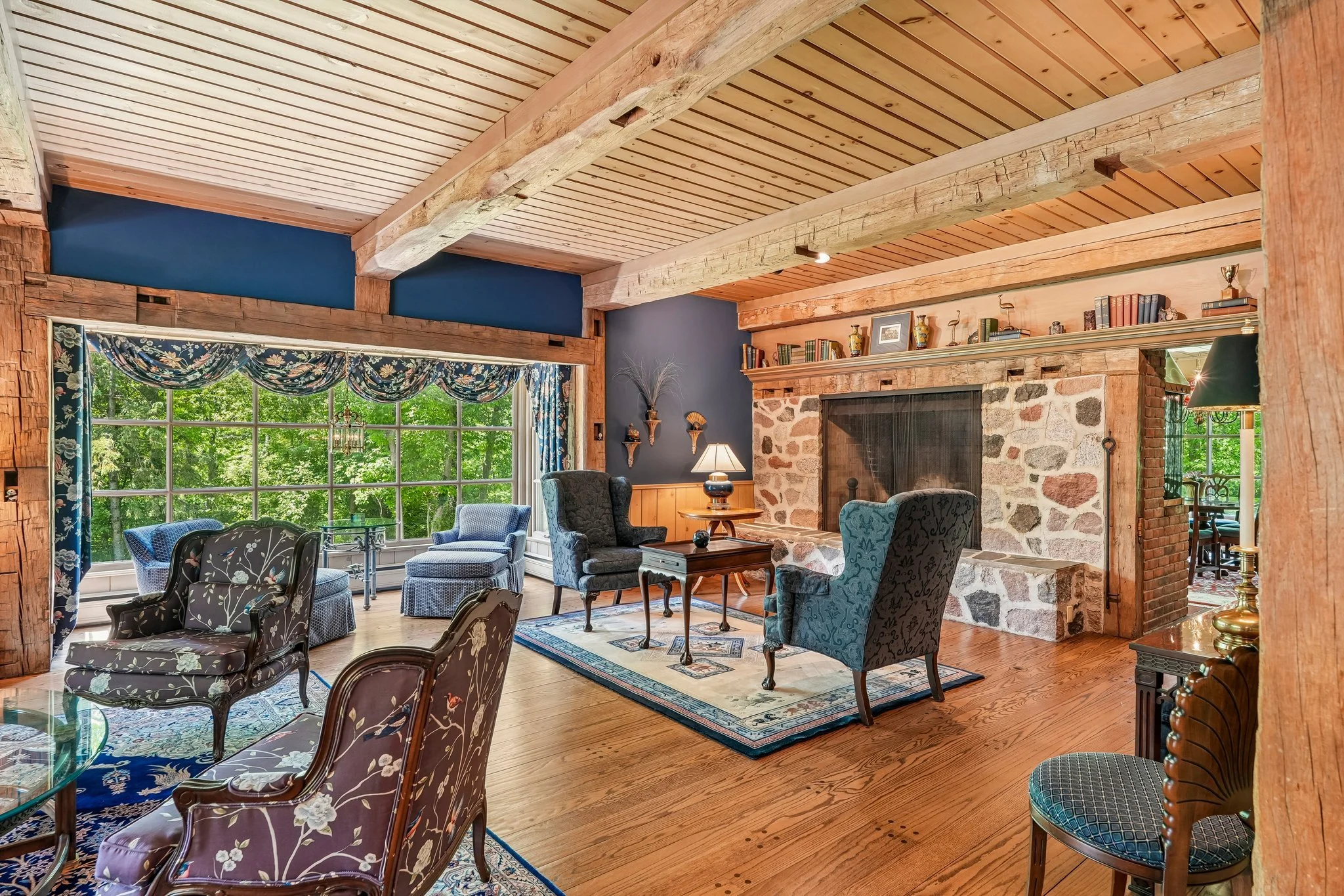 11-web-or-mls-Lakeside Dr-S2805-011.jpg