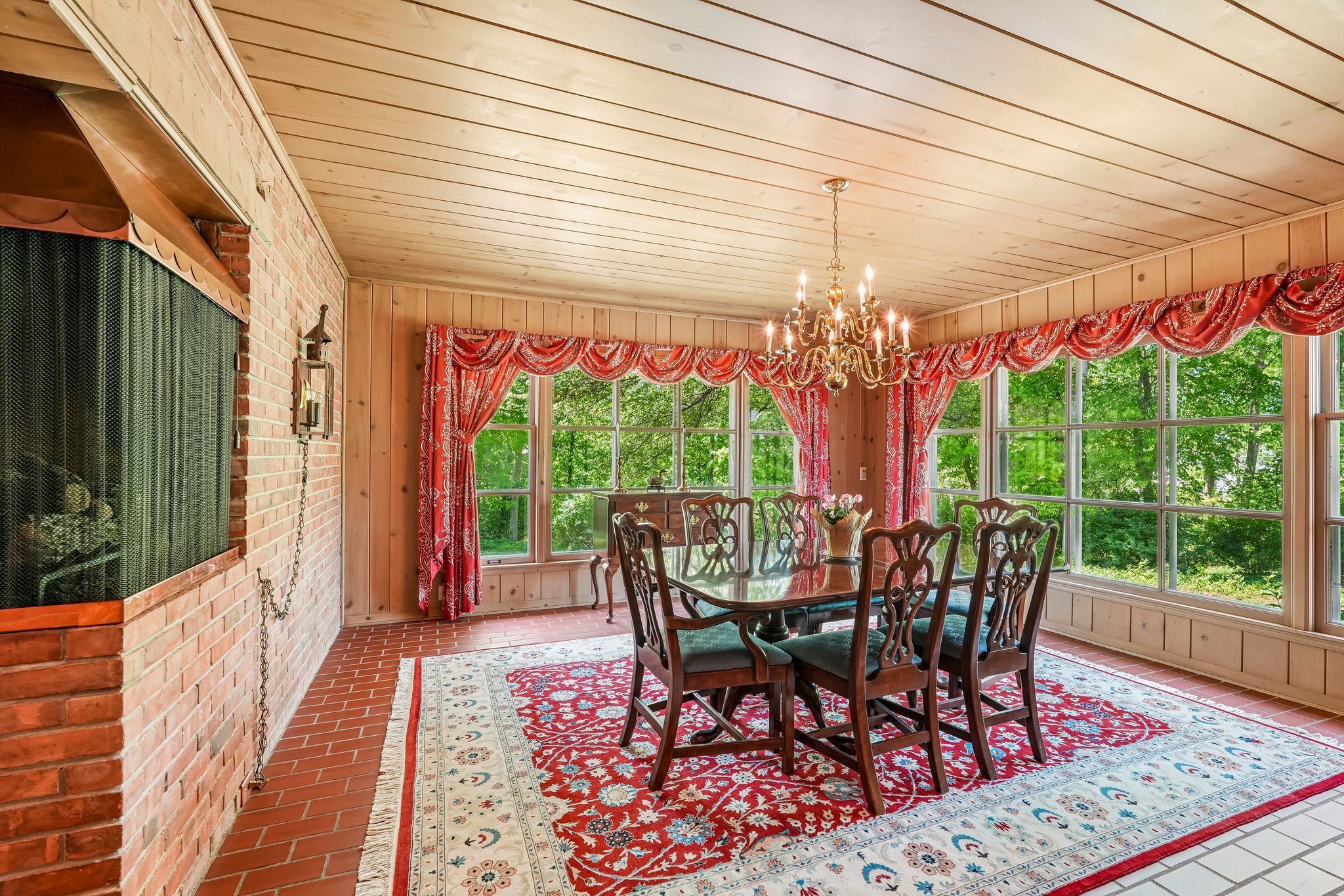 17-web-or-mls-Lakeside Dr-S2805-017.jpg