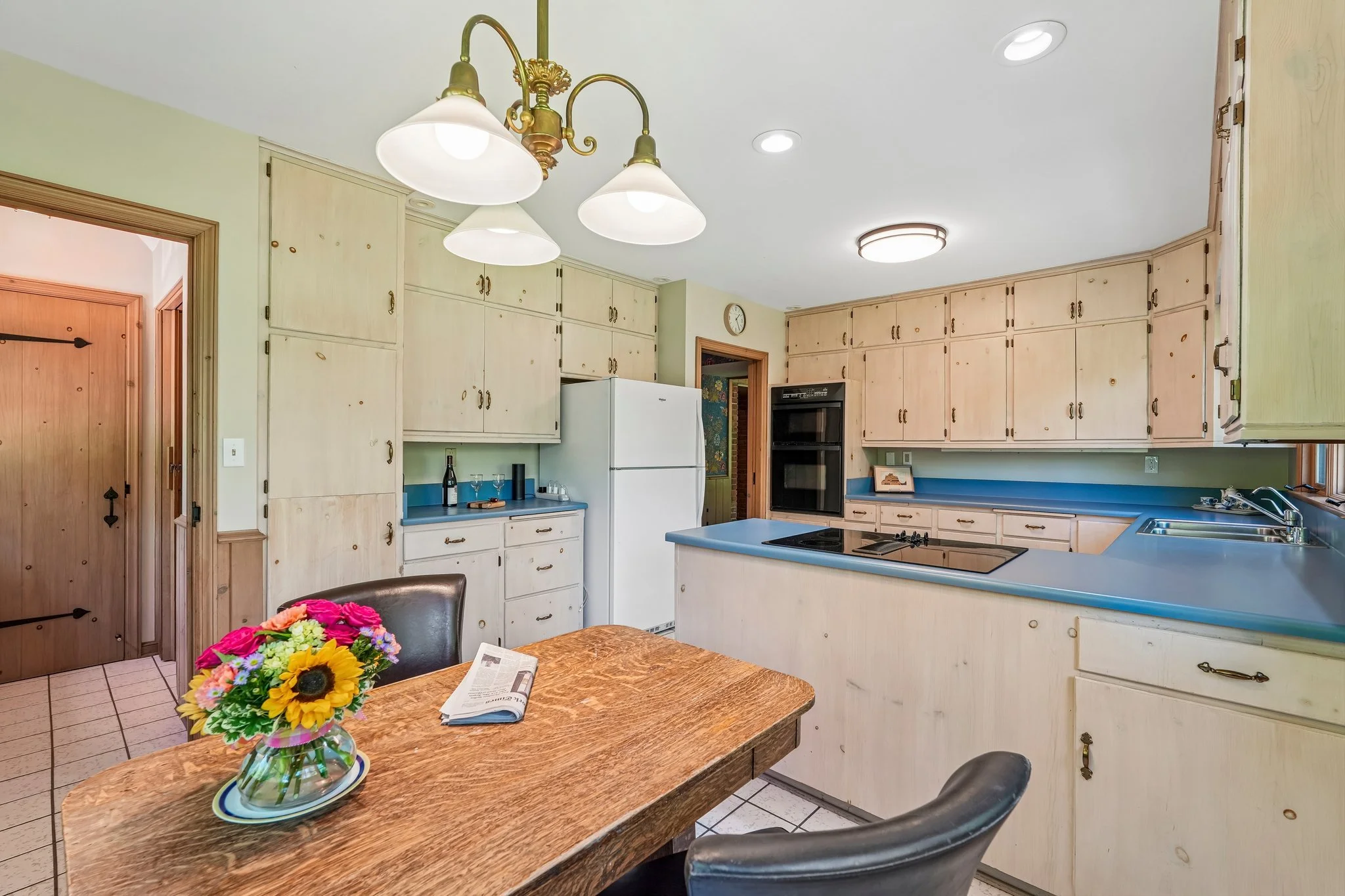 22-web-or-mls-Lakeside Dr-S2805-022.jpg