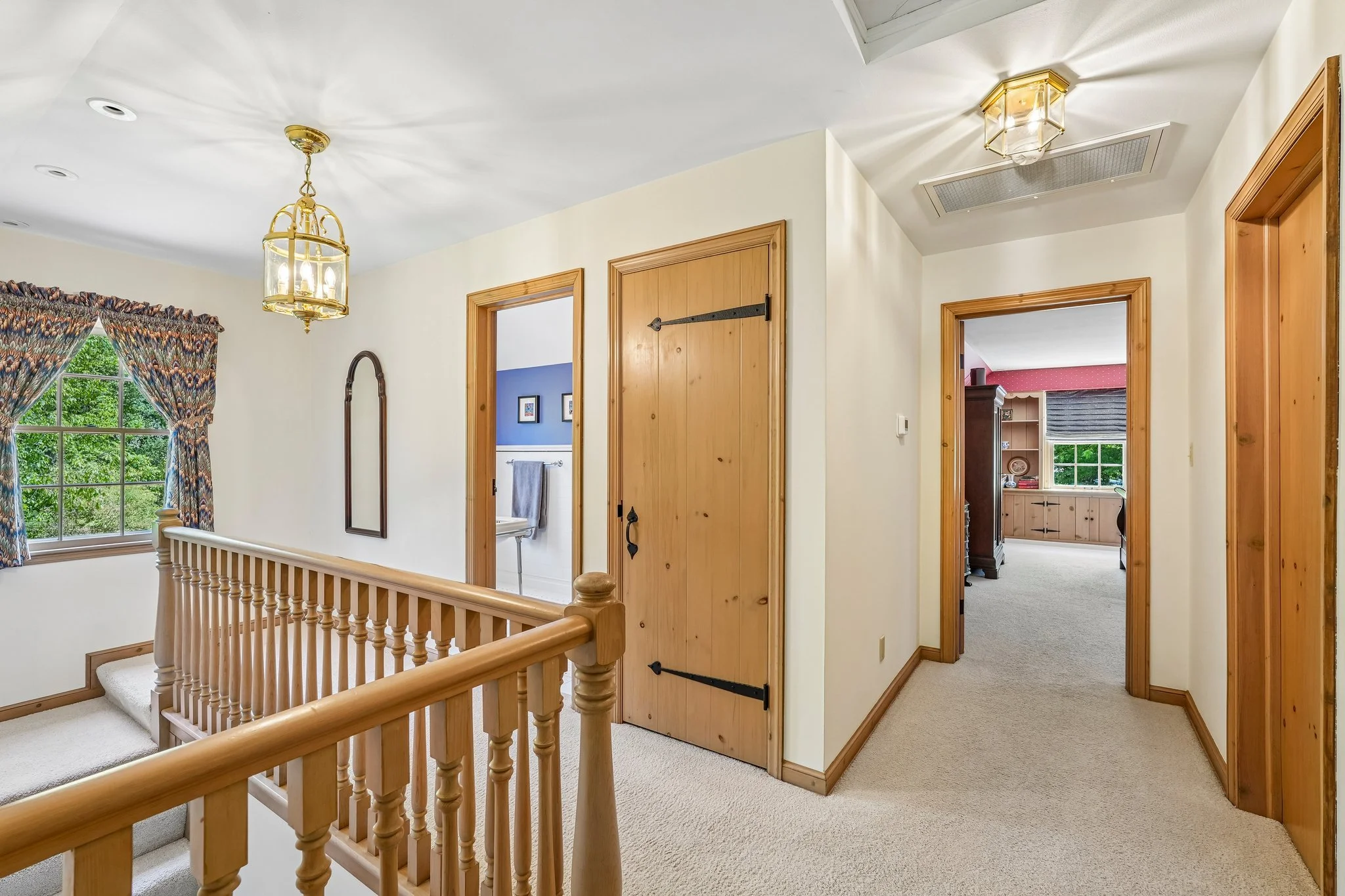33-web-or-mls-Lakeside Dr-S2805-033.jpg