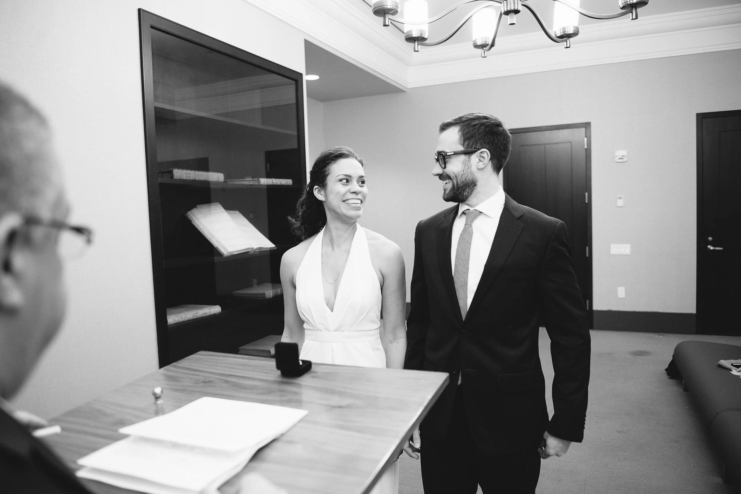 SANDY_SOOHOO_NYC_ELOPEMENT_PHOTOGRAPHER_053.jpg