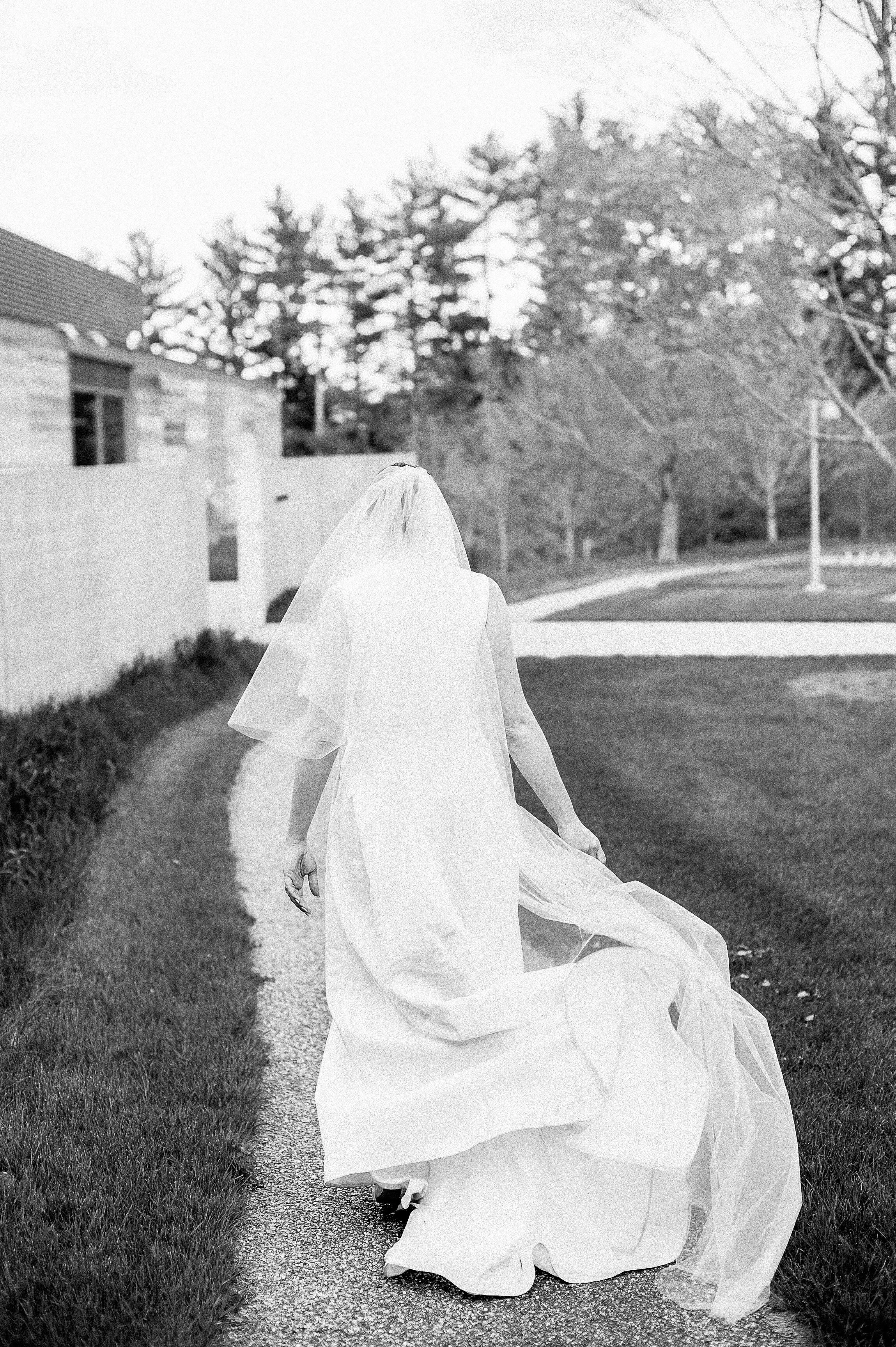 Sandy_sooHoo_Wedding_photographer_Berkshires.jpg