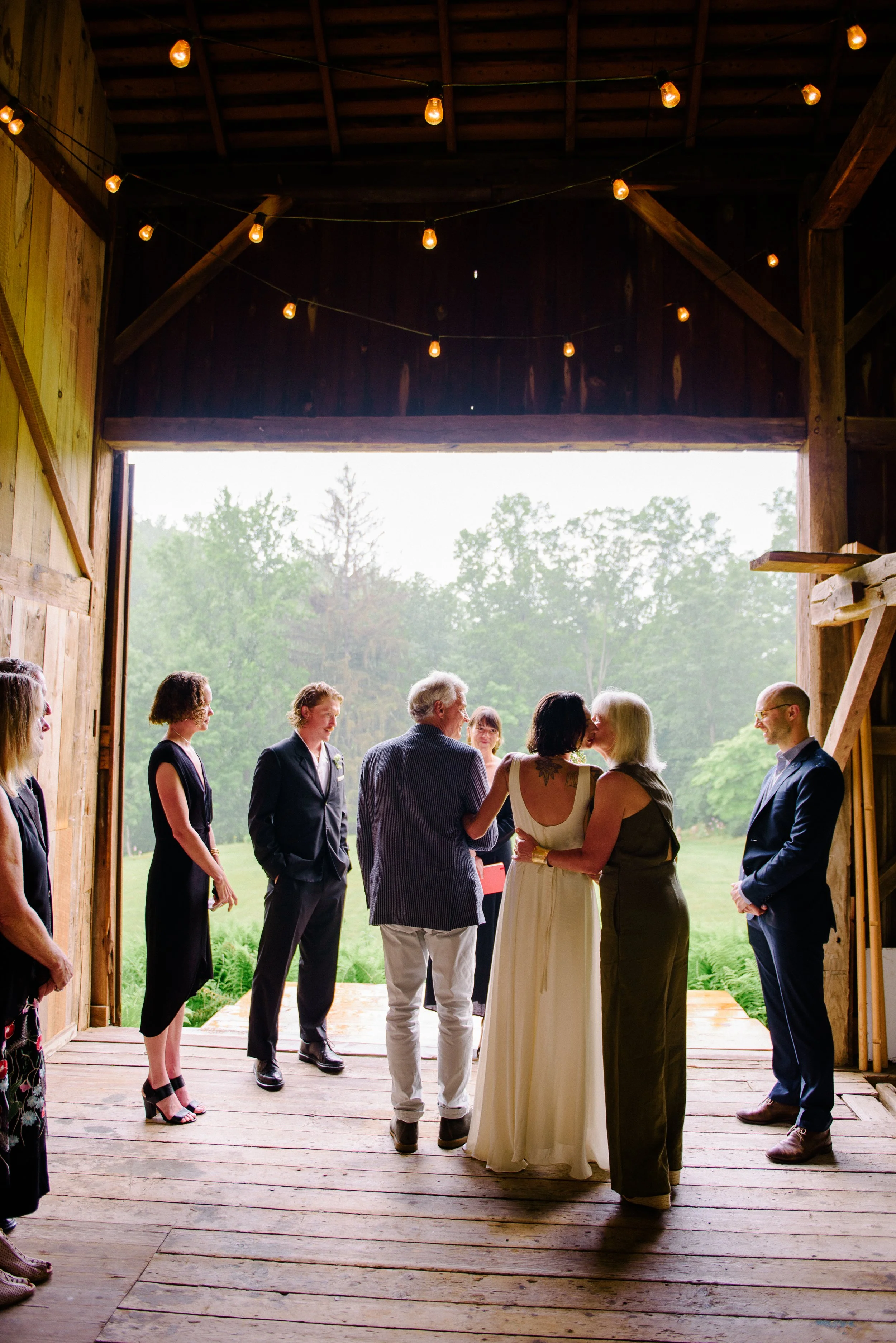Hudson_Valley_Wedding_Photography_Modern_Sandy_SooHoo_10.JPG