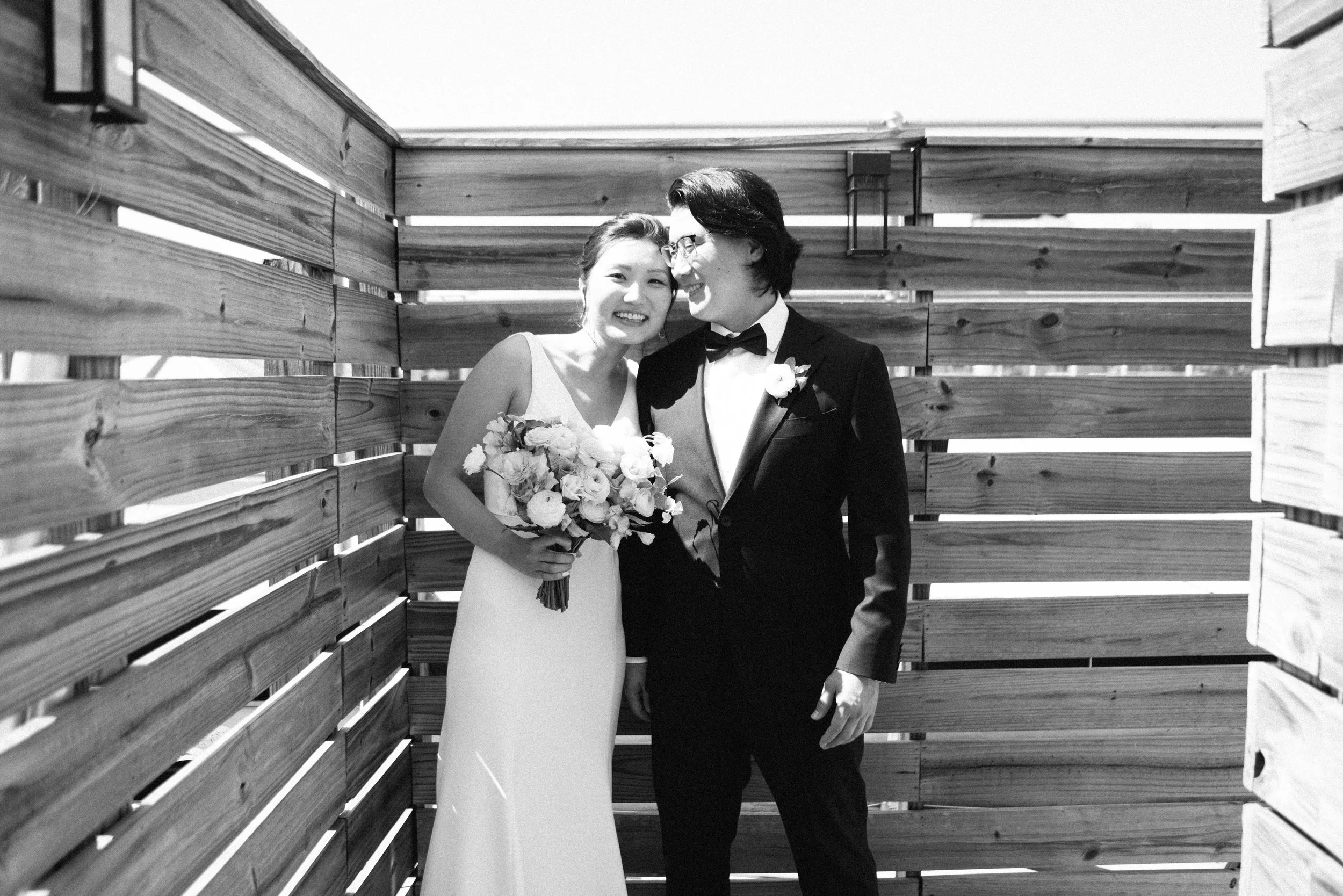 NYC_Wedding_Photography_Dobbin_Street_Brooklyn_Sandy_SooHoo_07.JPG