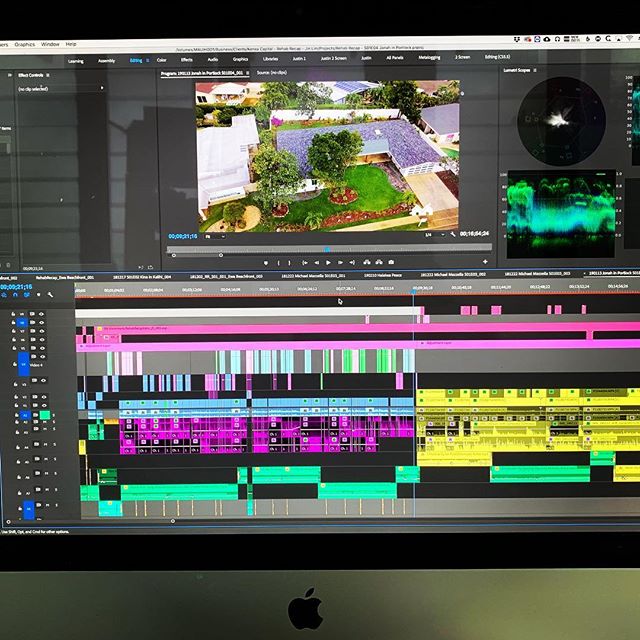 This moment. The moment you finish a first draft of an edit and you’re about to jut render. #thebest #videoproduction #videoedits #videoeditor #render