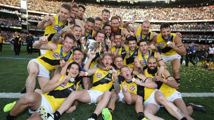 The premiership team of 2017. Well done boys, you are all heroes in my eyes. (Picture by Michael Klein via foxsports.com.au)