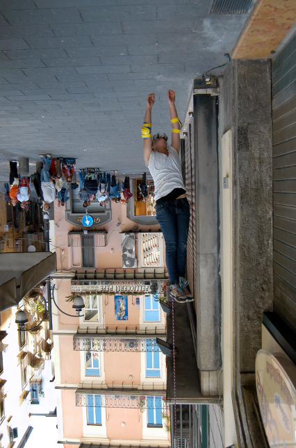 Alicia Frankovich, The Opposite of Backwards 2008, C-type print 120 x 160cm