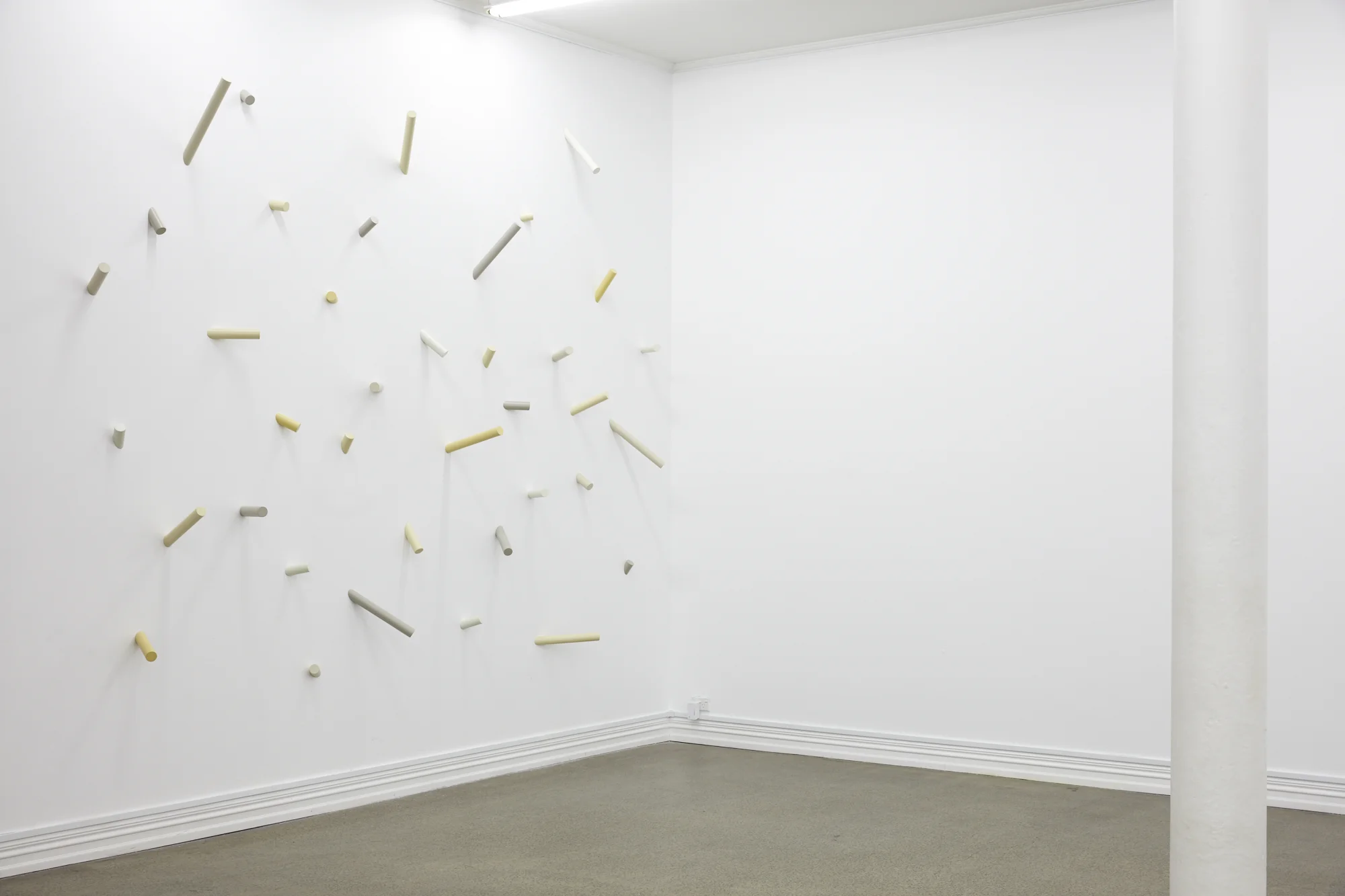 Seung Yul Oh, Horizonal Loop , Installation view, Starkwhite, 2018