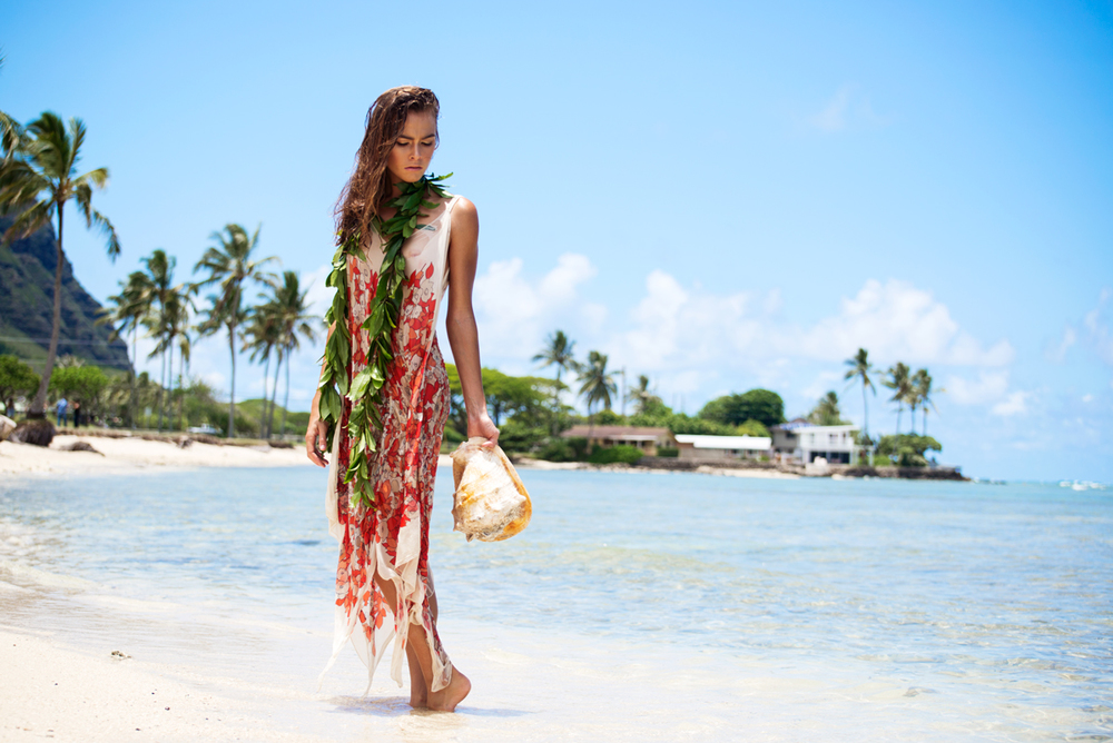 Hawaii vibes :: Editorial via TheEditHawaii.com.jpg