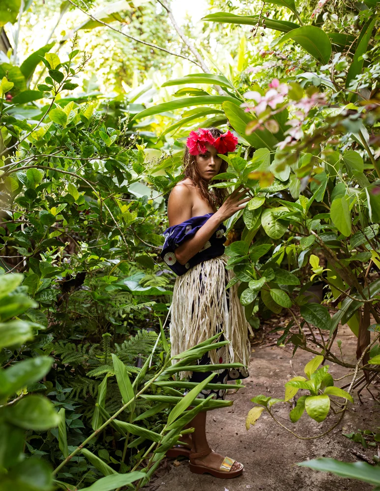 Tropical vibes now on TheEditHawaii.com.jpg