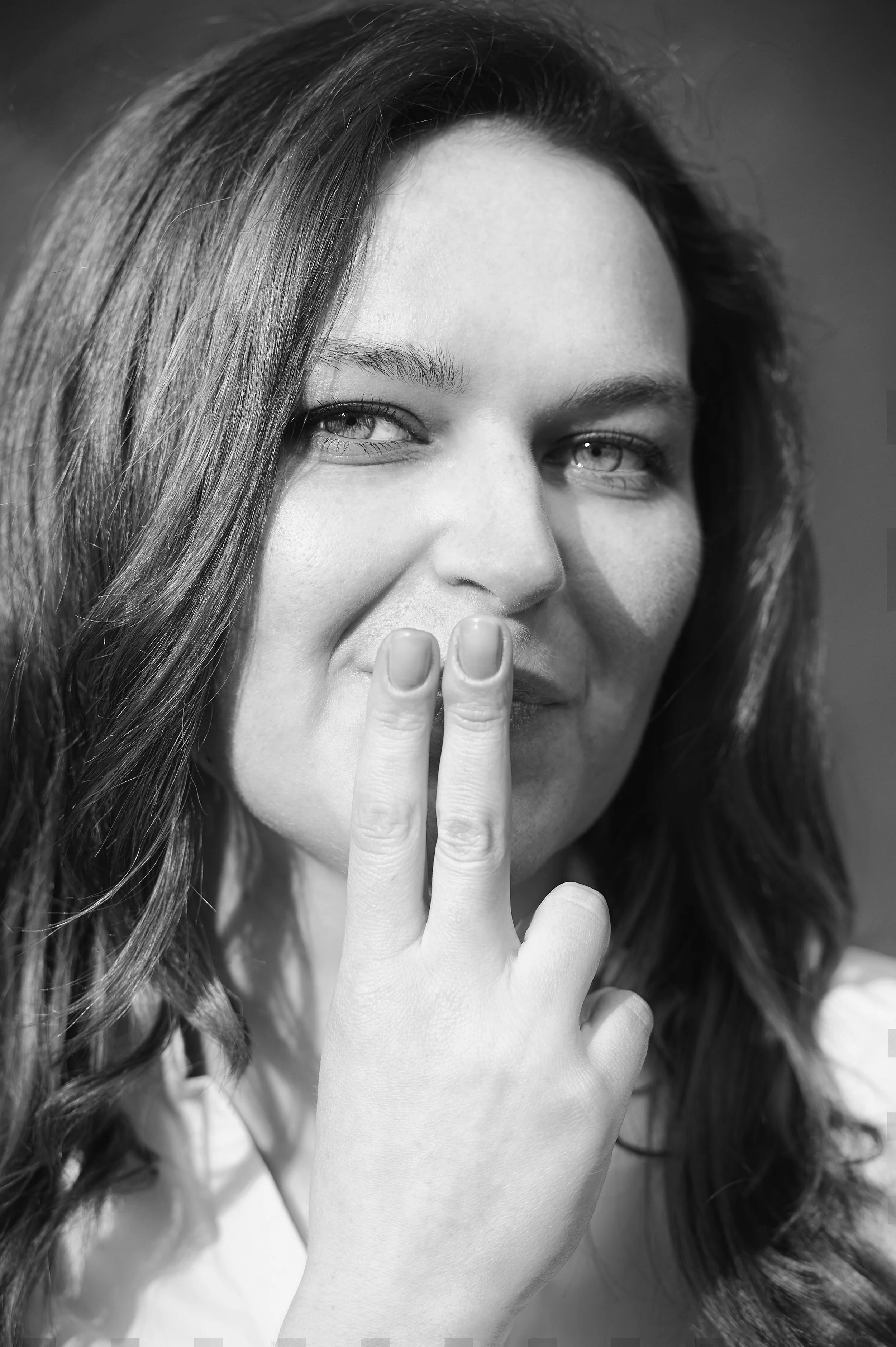 Seductive portrait photograph by London photographer Amanda Eatwell