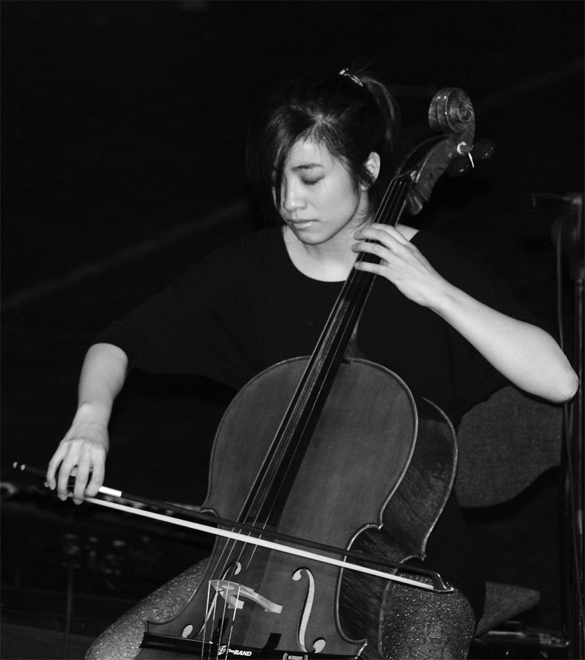 cellist-TEDxAmsterdam-THE-WONG-JANICE-2.jpg