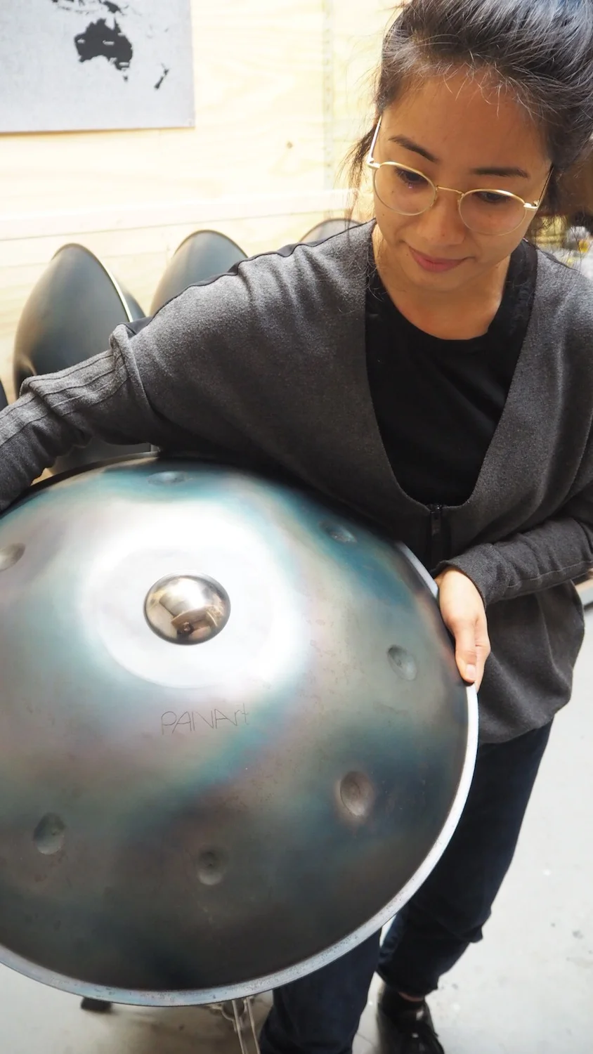 Hang-handpan-Jorik-de-Beer-Hilversum-The-Wong-Janice.jpg