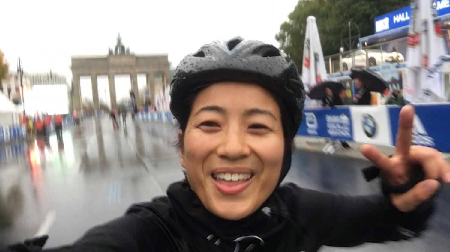 Berlin-marathon-inline-skating-2017-brandenburger-tor-The-Wong-Janice10.jpg