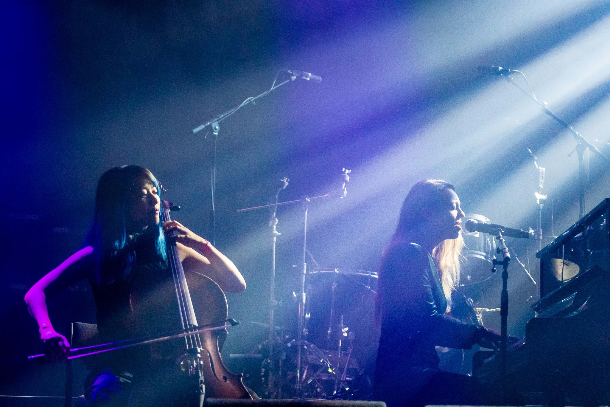 The-Wong-Janice-session-cellist-Sofia-Dragt-Art-Rocks-Finale-Paradiso-photo-by-Jelmer-de-Haas.jpg