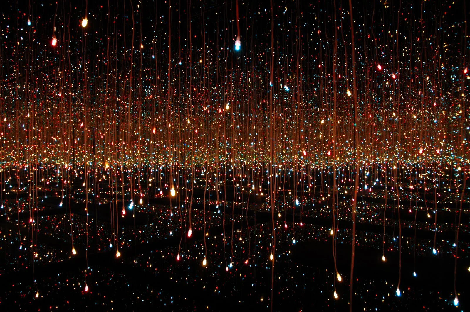 fireflies-on-the-water-yayoi-kusama.jpg