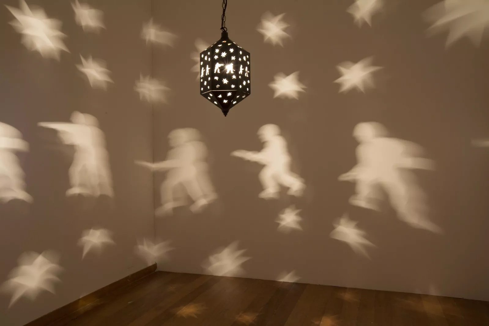 d7hftxdivxxvm.cloudfront.net copy.jpg