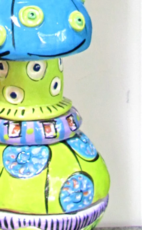 totem detail 2.jpg