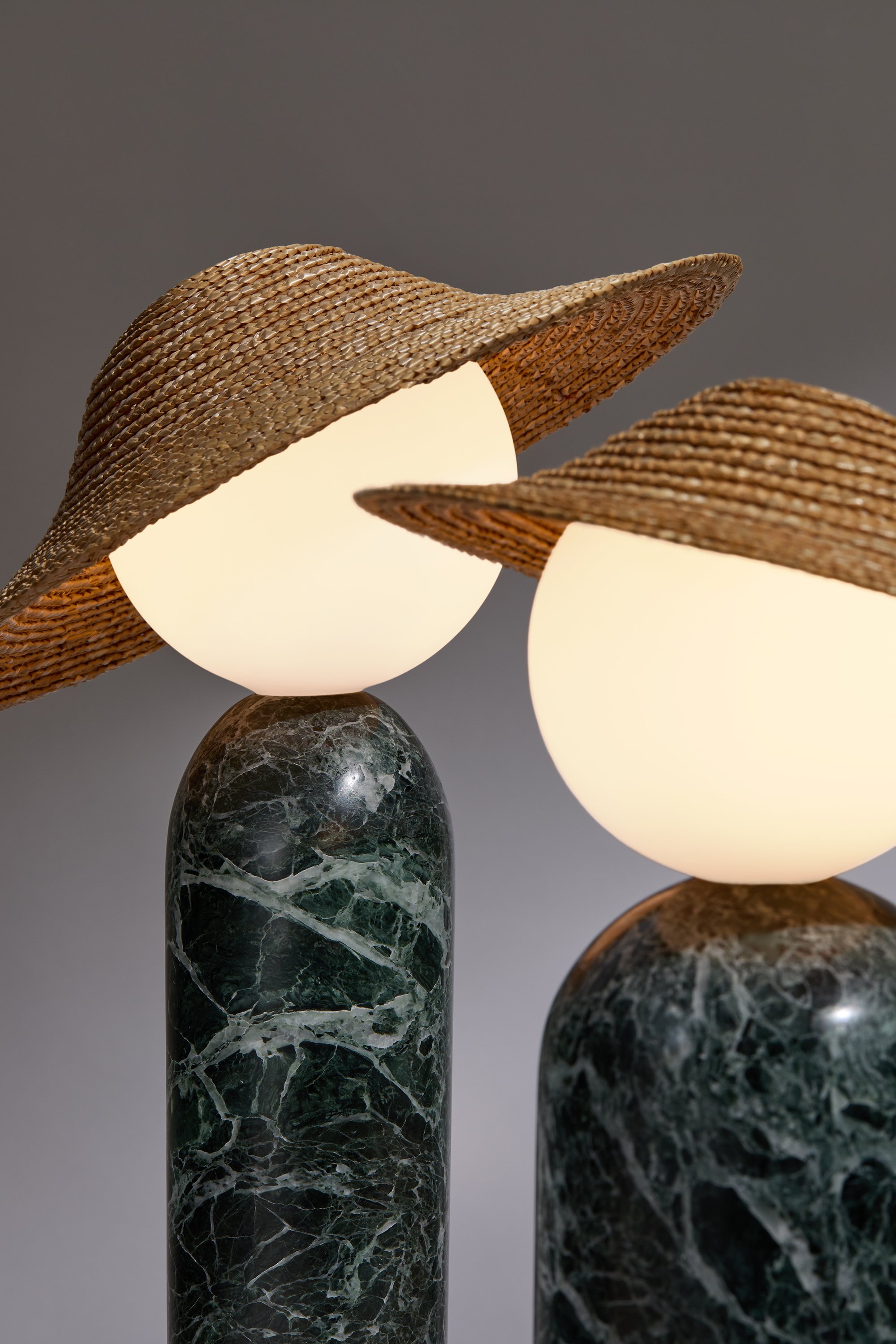  All Théros lighting objects feature a palette of materials that celebrate their Mediterranean character. The marble bases are crafted from selected stones from across the Mediterranean landscape, including Volakas marble, Tinos Verde marble, Ritsona