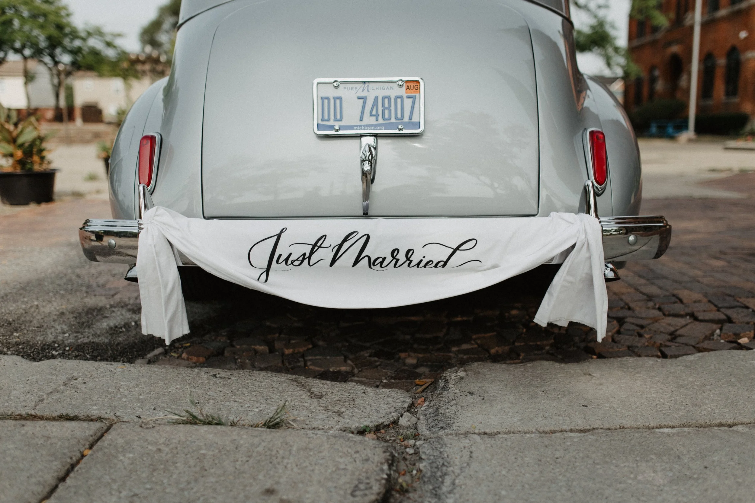 ShadowShinePictures-TaylorKirkTrentham-Detroit-Wedding-Photography-10.jpg