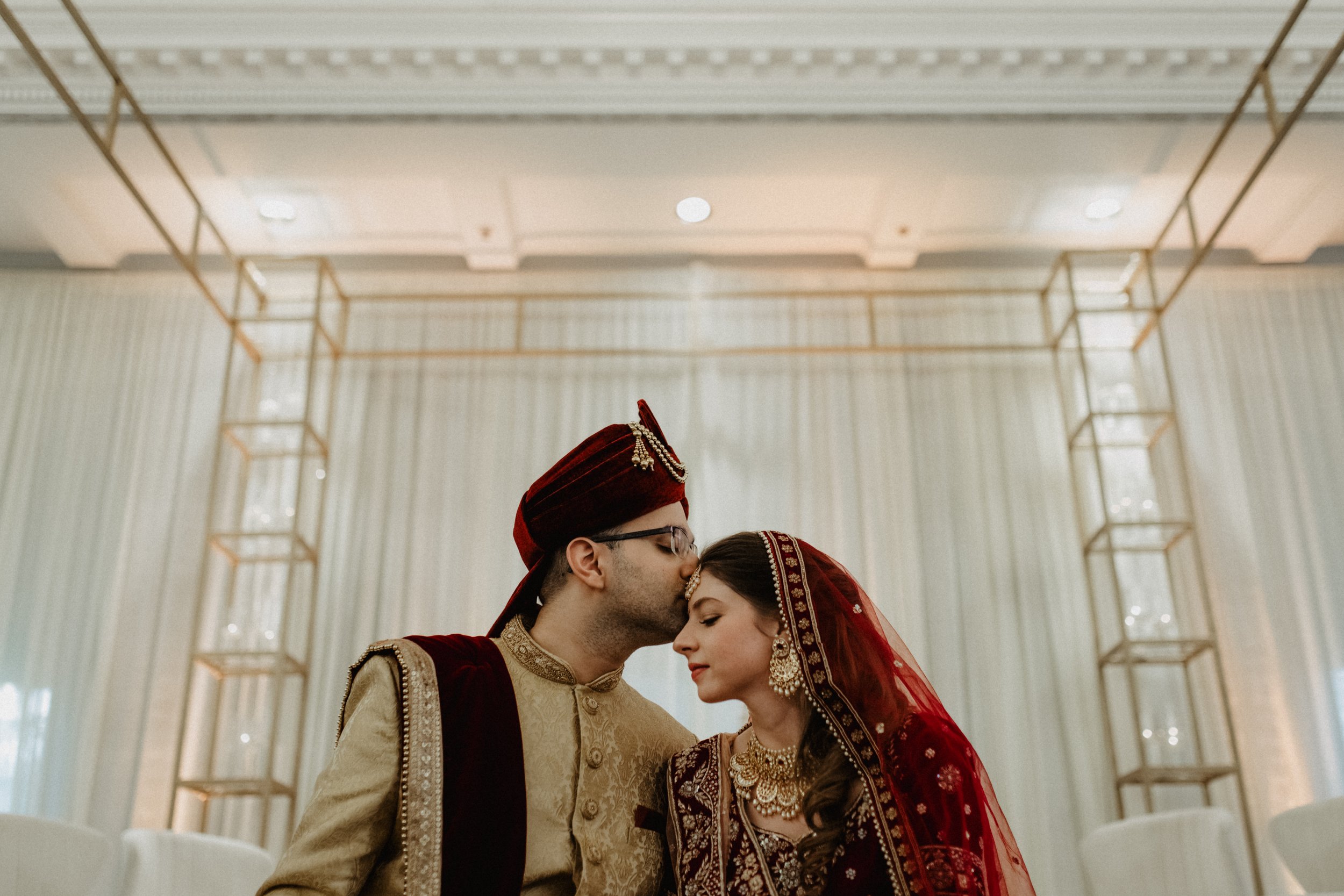 ShadowShinePictures-HollyAarasDharia-Dearborn-Wedding-Photography-59.jpg