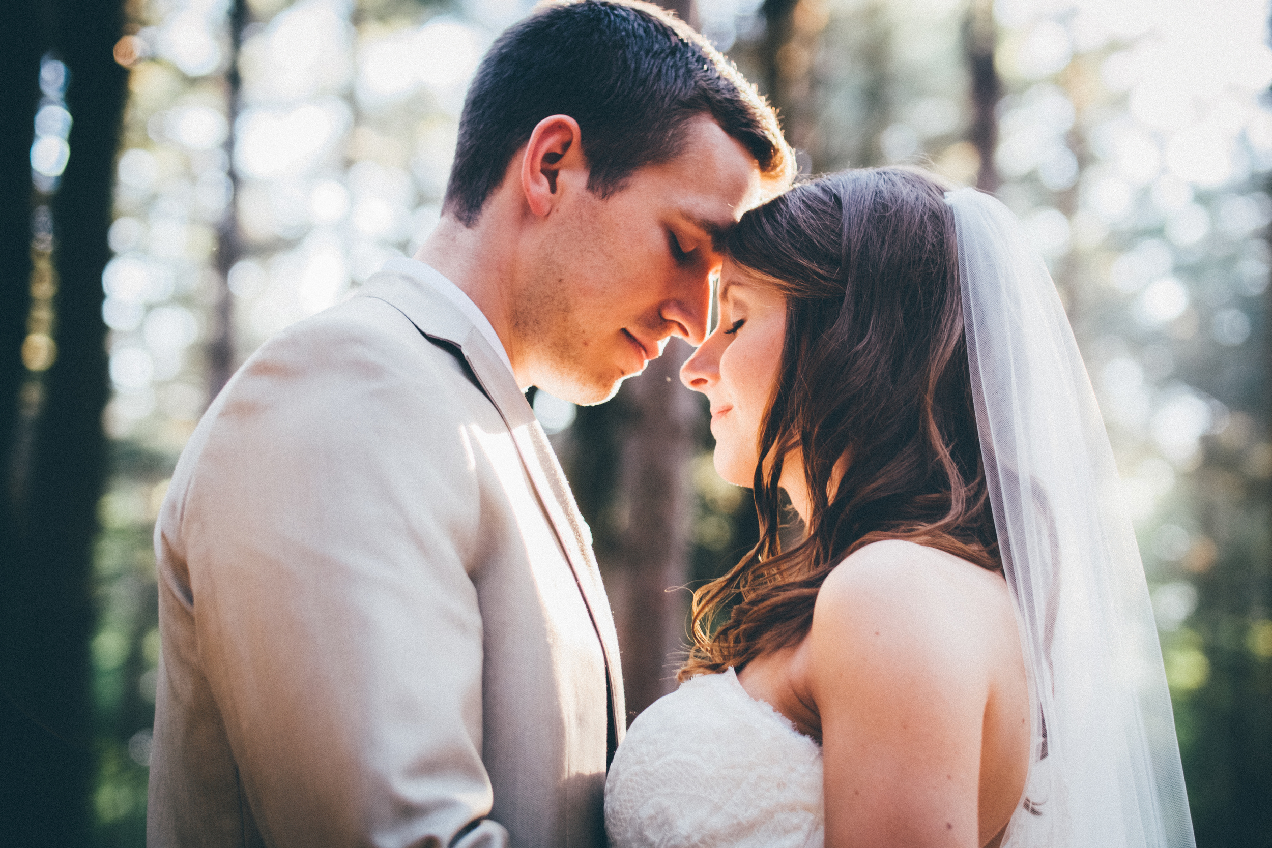 Grand-Rapids-Michigan-Wedding-Photography-Cinematography-Shadow-Shine-Pictures-Josh-Cassie-Teigen-Schoonmaker-010