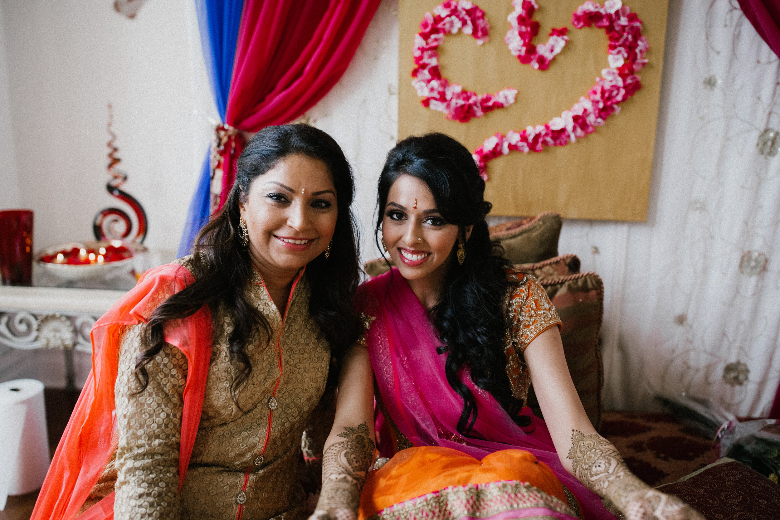 Aparna-Ankit-Patel-Mehndi-Wedding-Photos-0030.jpg