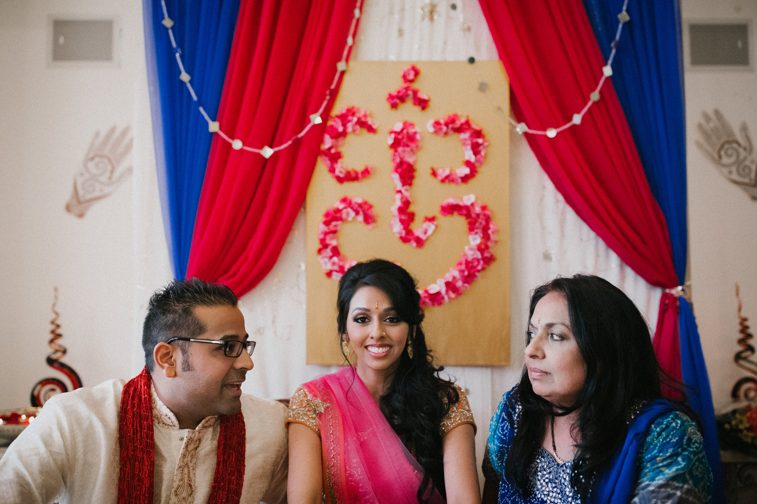 Aparna-Ankit-Patel-Mehndi-Wedding-Photos-0064.jpg