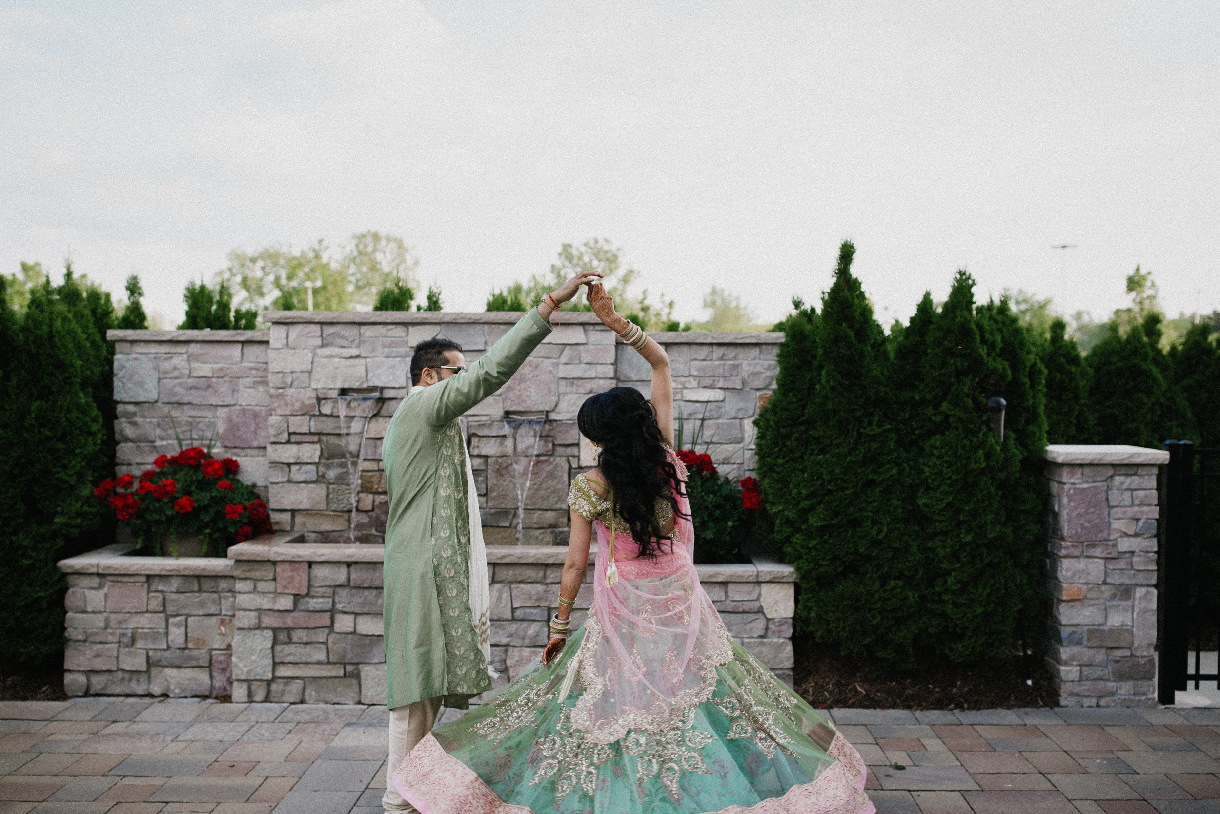 Aparna-Ankit-Patel-Shah-Mid-West-Michigan-Shadow-Shine-Pictures-Photography-Indian-Wedding