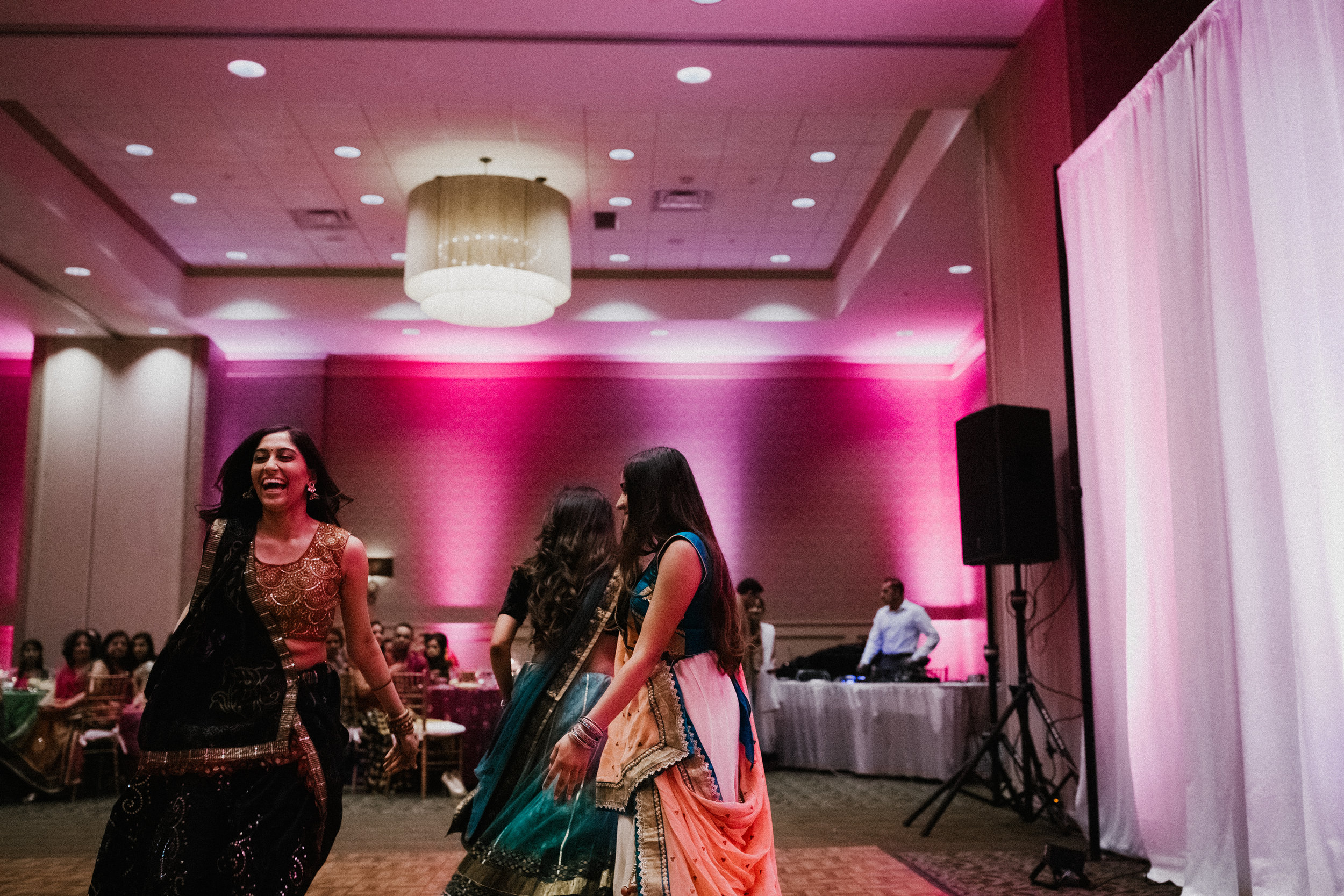 Aparna-Ankit-Patel-Shah-Detroit-Michigan-Shadow-Shine-Pictures-Photography-Indian-Wedding-Mid-West