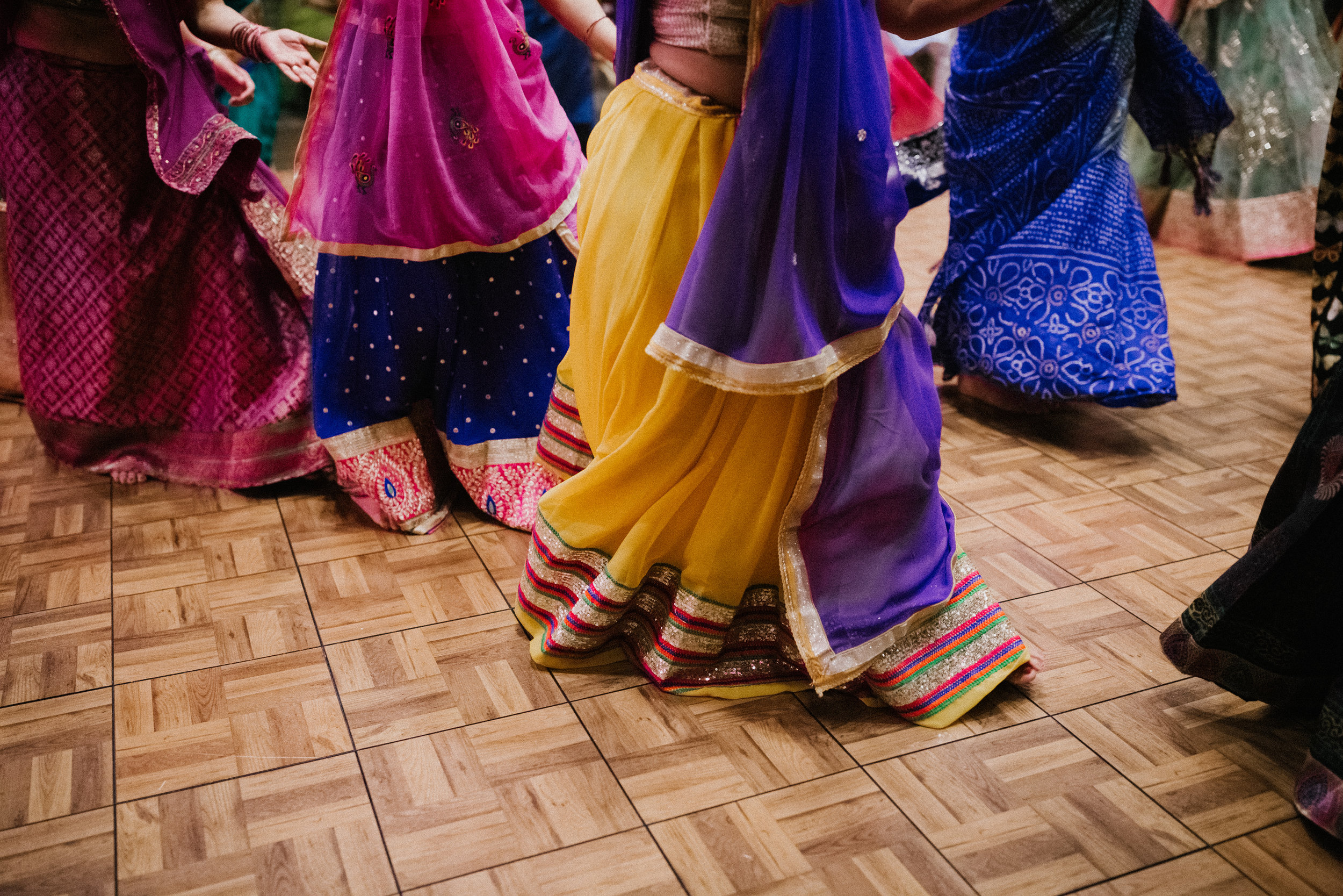 Aparna-Ankit-Patel-Shah-Detroit-Michigan-Shadow-Shine-Pictures-Photography-Indian-Garba-Raas