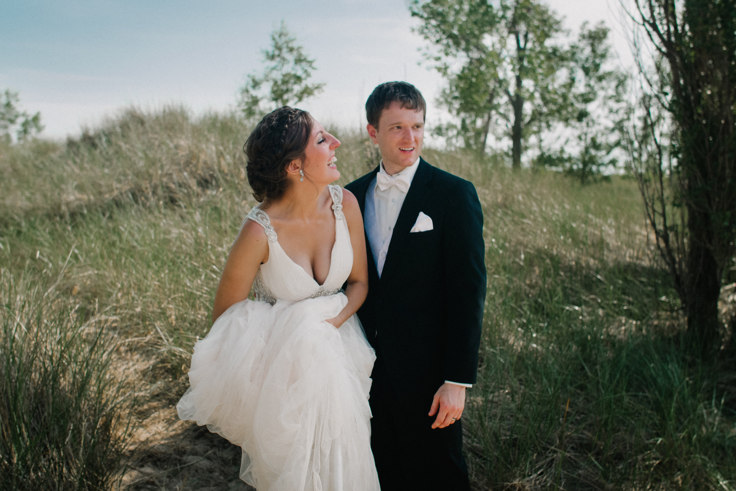 Photography-Chicago-Michigan-Mid-West-Wedding-Trailer-Kayla-Paul-Andres