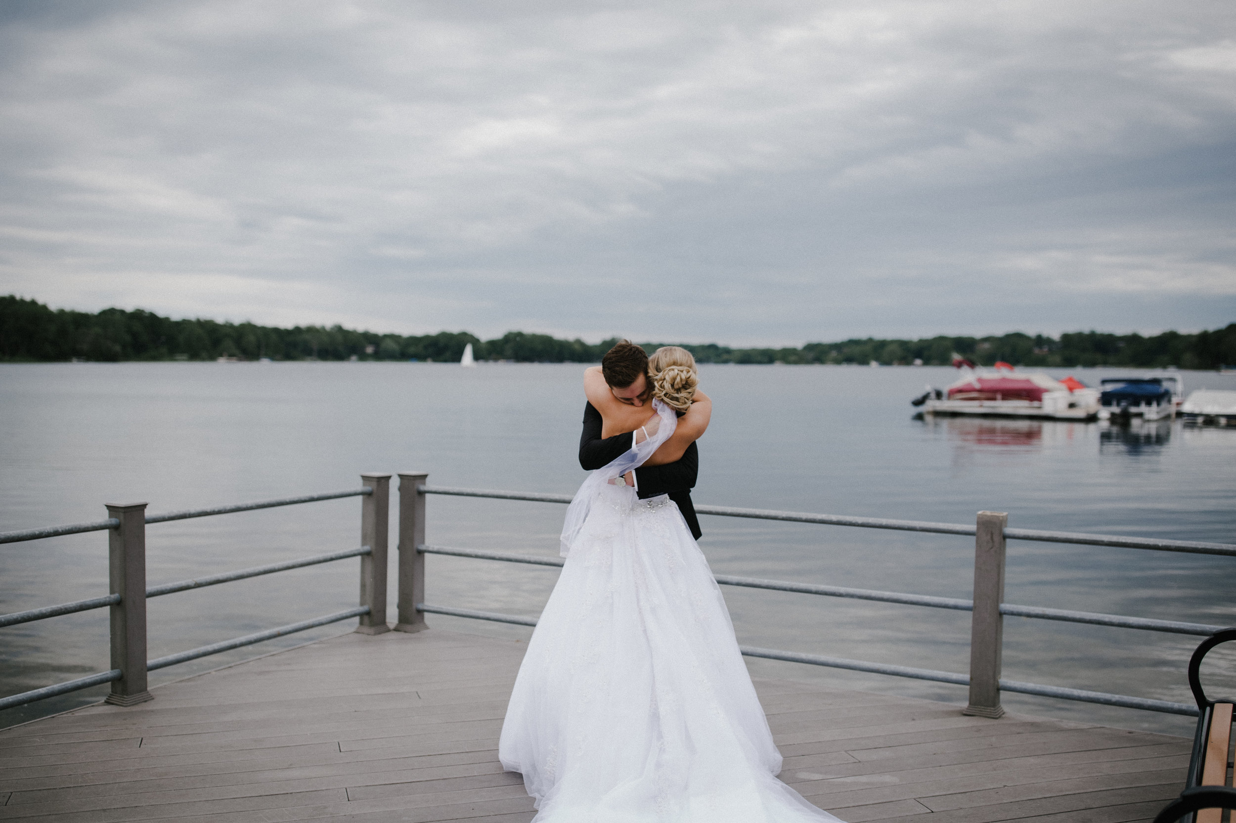 Cinematography-Photography-Grand-Rapids-Chicago-Shadow-Shine-Pictures-West-Michigan-Videography-Wedding-Anna-Bryce-Sack