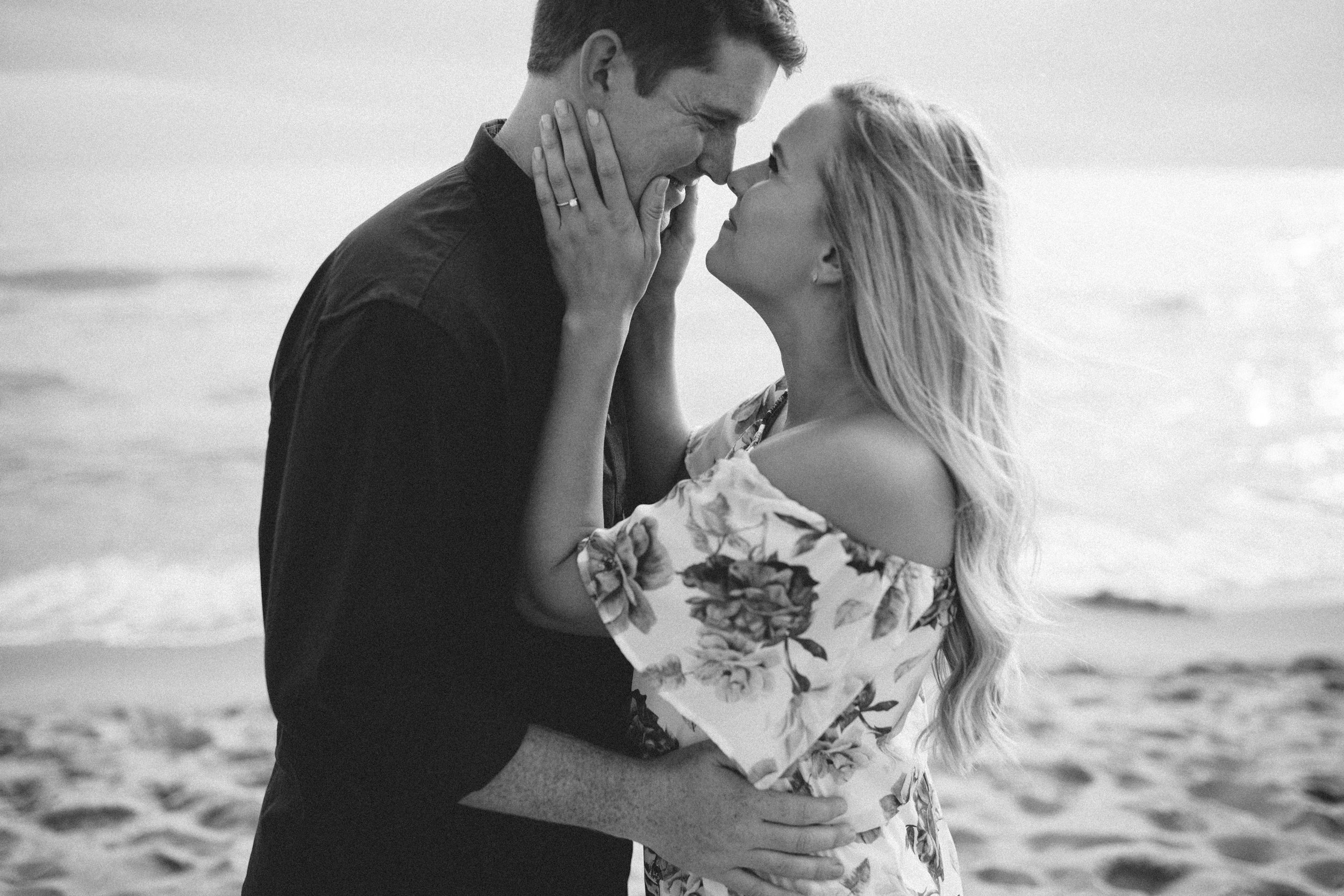 COURTNEY-CHRIS-FRANKFORT-ENGAGEMENT-PHOTOGRAPHY_0208.jpg
