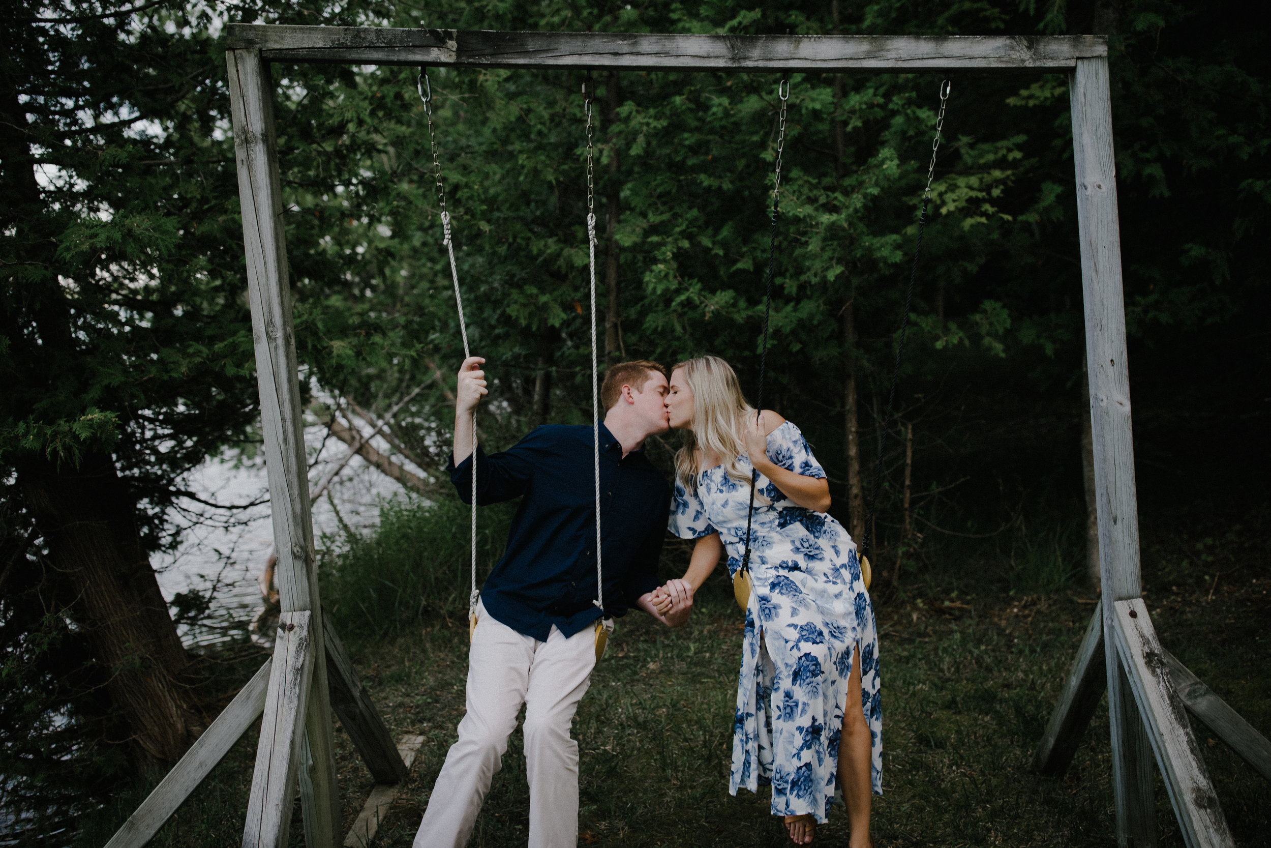 COURTNEY-CHRIS-FRANKFORT-ENGAGEMENT-PHOTOGRAPHY_0461.jpg