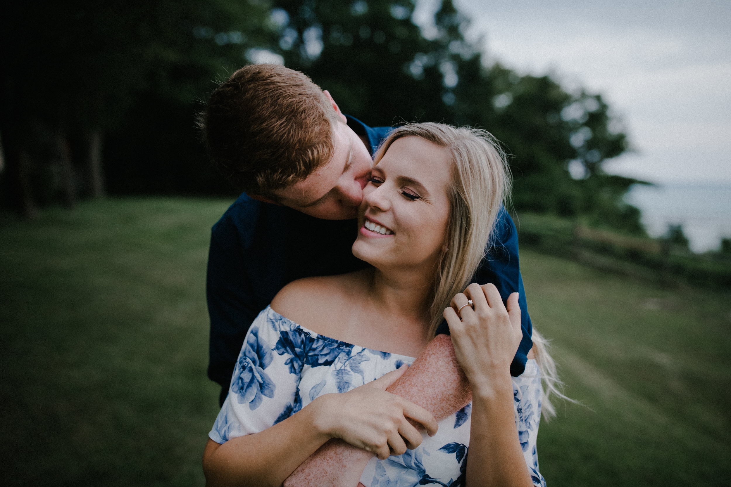 COURTNEY-CHRIS-FRANKFORT-ENGAGEMENT-PHOTOGRAPHY_0715.jpg