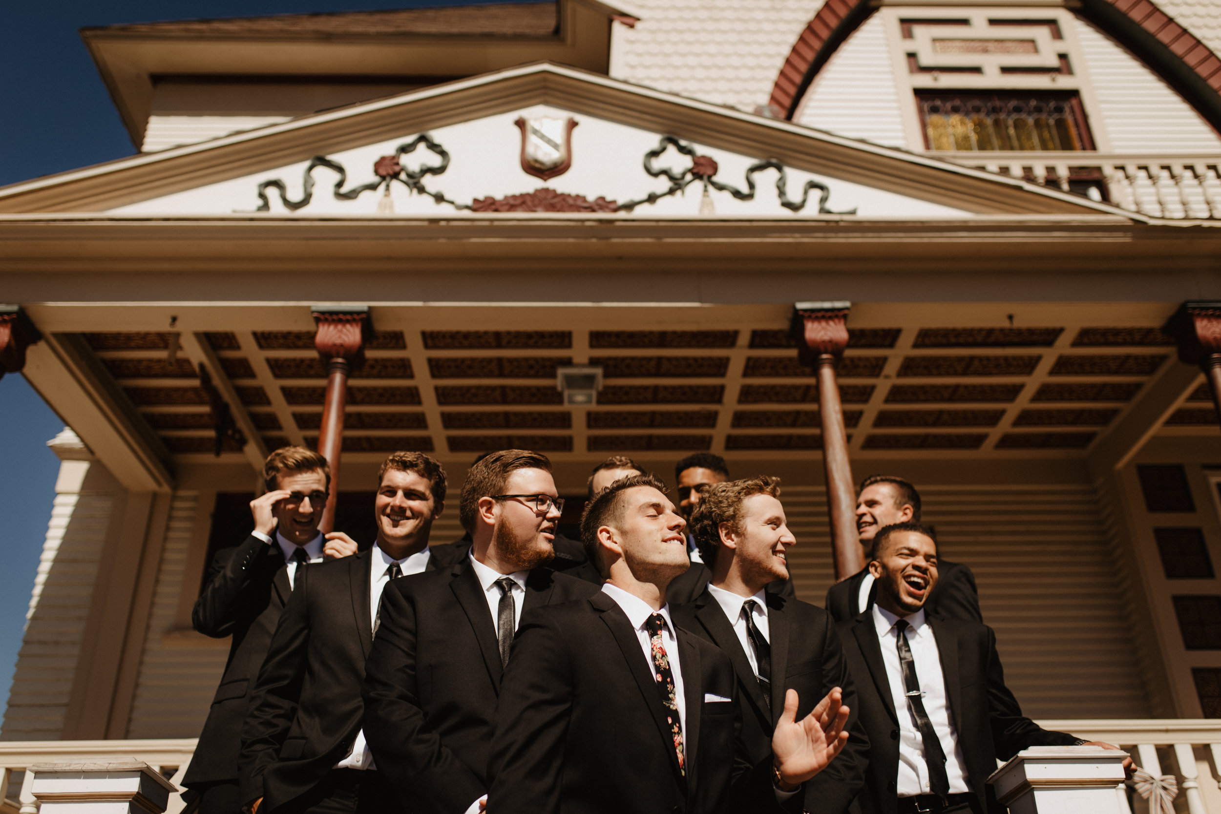 Old-House-Wedding-Photos-Groomsmen-01